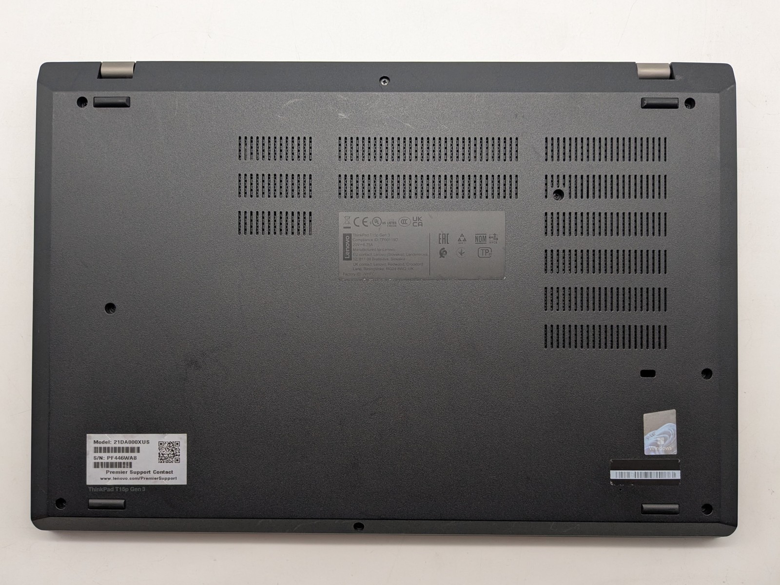 Lenovo ThinkPad T15p Gen 3 15.6 4K i7-12700H 32GB 1TB RTX 3050 Grade D READ