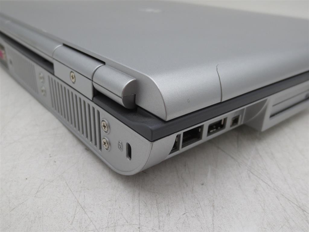 Gateway 400SD4 Intel Pentium 4 2GHz 256MB RAM 14″ 3.5″ Floppy