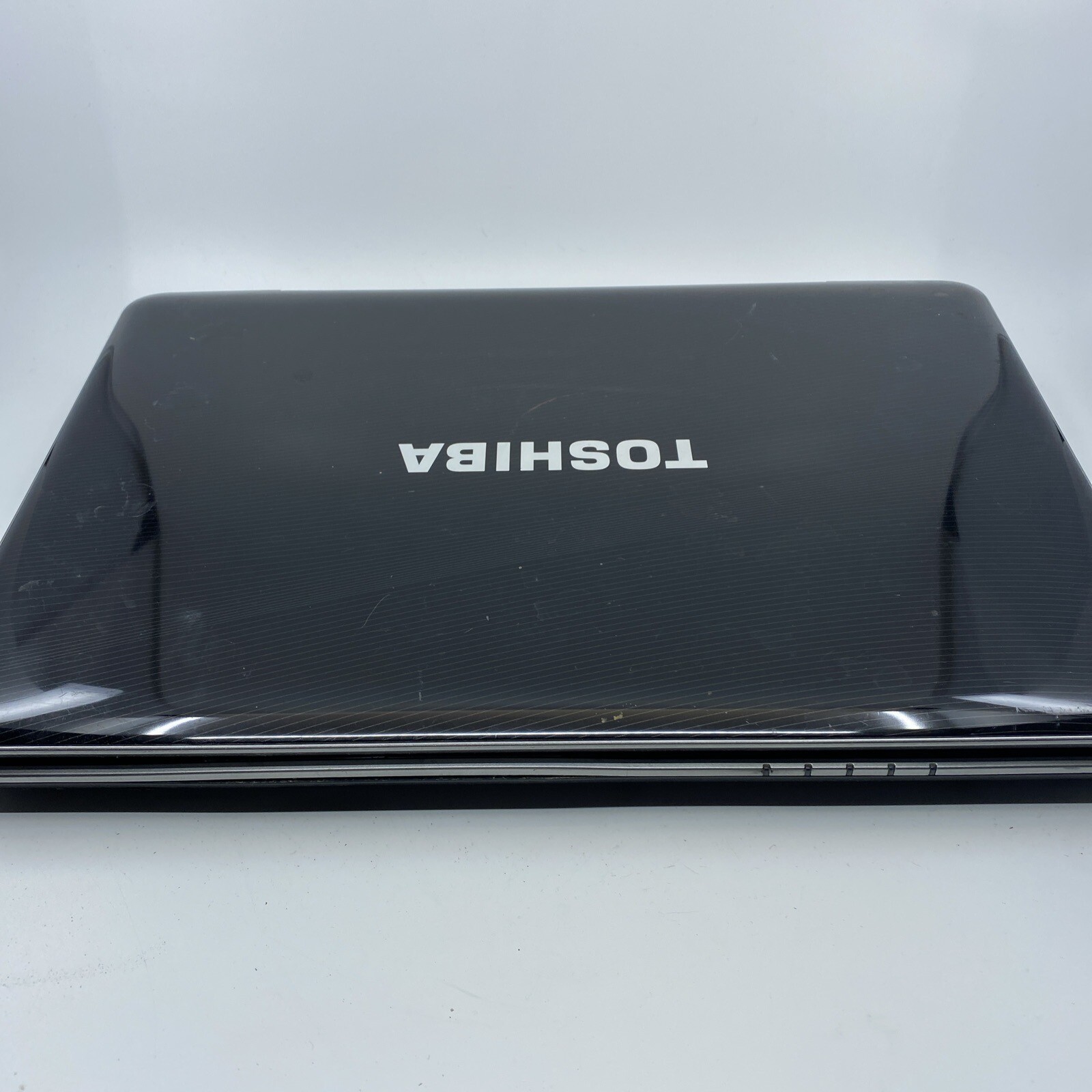 TOSHIBA SATELLITE L655-551122 INTEL I5 M460 2.53GHZ 4GB RAM **NO HD/ NO CADDIE