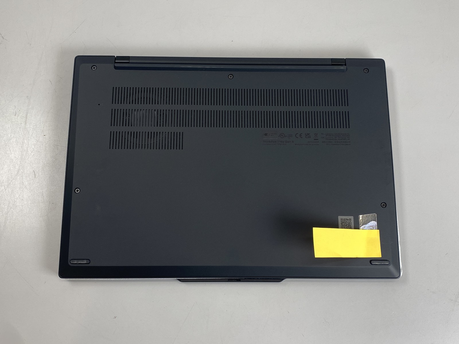 Lenovo Thinkpad T14S GEN 6 14 Ryzen AI 5 Pro 340 32gb 512gb-Black
