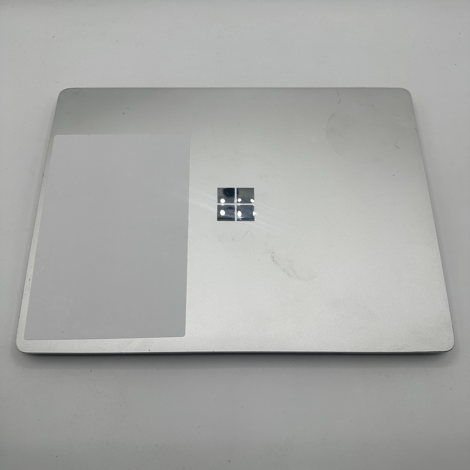 Microsoft Surface Laptop Go Core i5 12.4″ 8GB/128GB READ