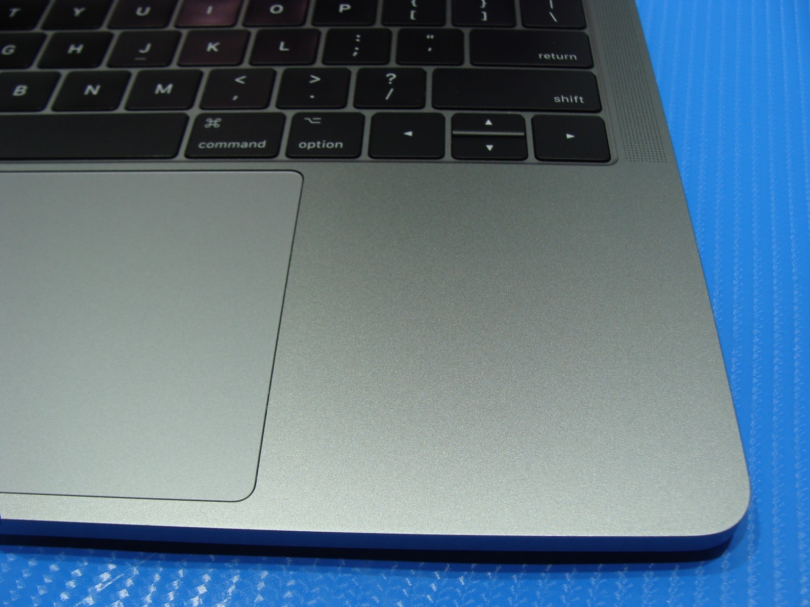 Apple MacBook Pro 13″ Mid-2017 A1708 /BTO OS Monterey i7-7660U 2.5GHz 16GB 512GB