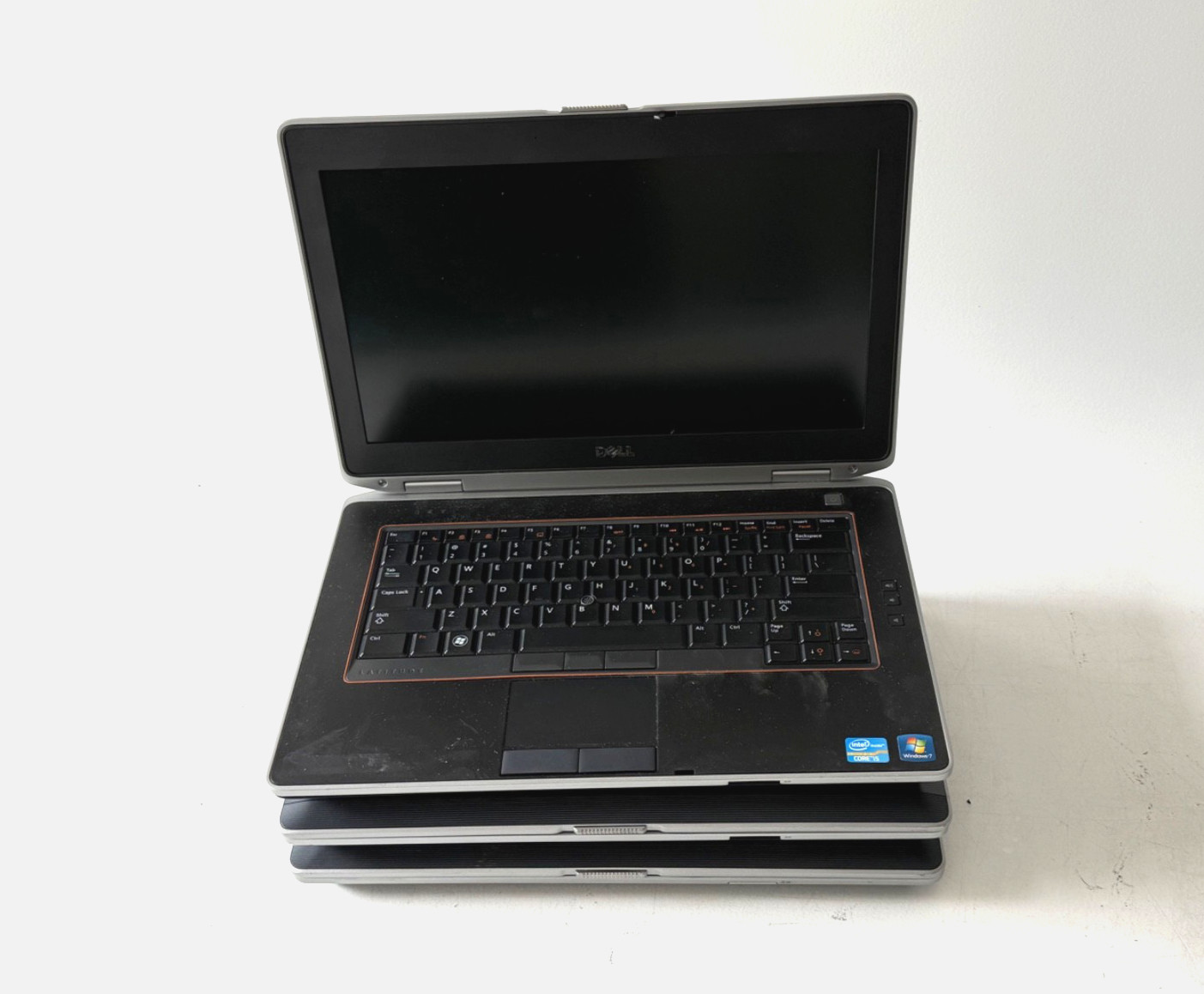 3x Dell Latitude E6420 i7 i5-2520M@2.50GHz Windows 320gb laptop computer intel