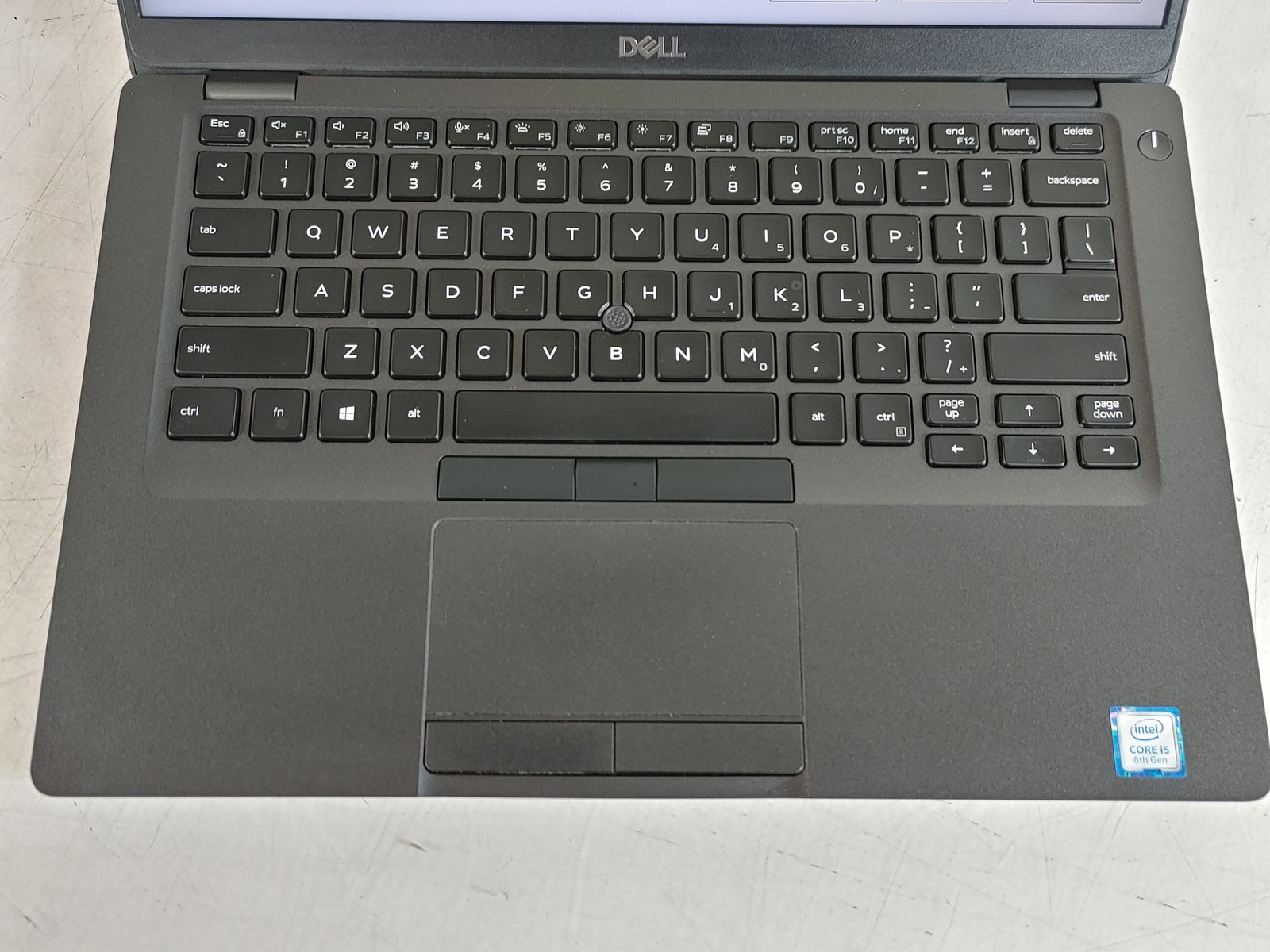 Dell Latitude 5400 Core i5-8265U 1.60 GHz 16 GB DDR4 No HDD