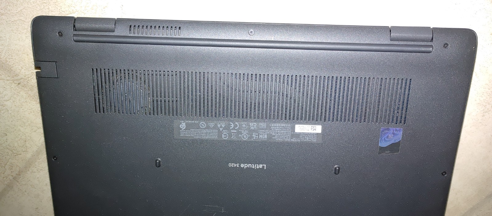Dell Latitude 3420 Core 11th gen i5-1145G7 Parts And Repair good motherboard.