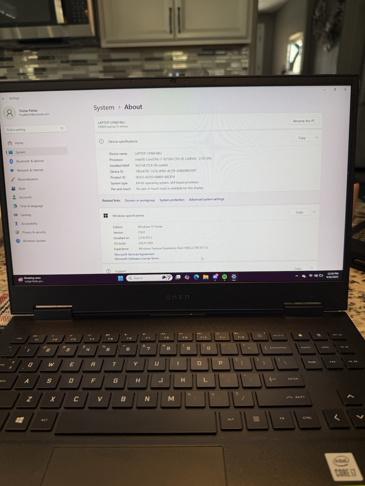 HP OMEN 15.6″ Gaming Laptop (Intel i7 NVIDIA GeForce RTX 3070 512GB SSD 300hz)
