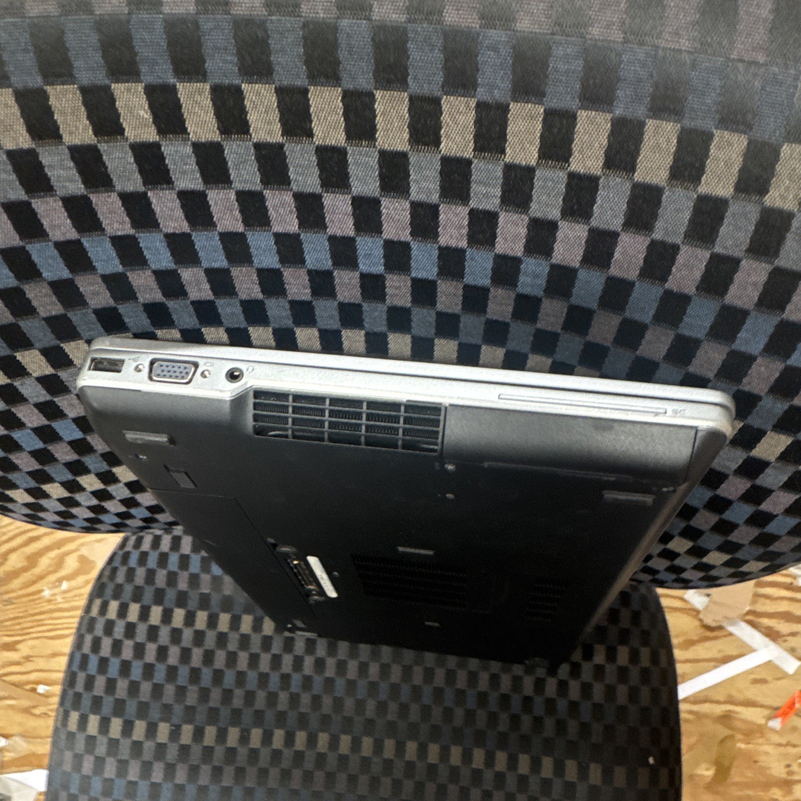 Dell Latitude E6430 14″ i5-3340M 2.70GHz 6GB 160GB SSD Win 10 Black *READ*