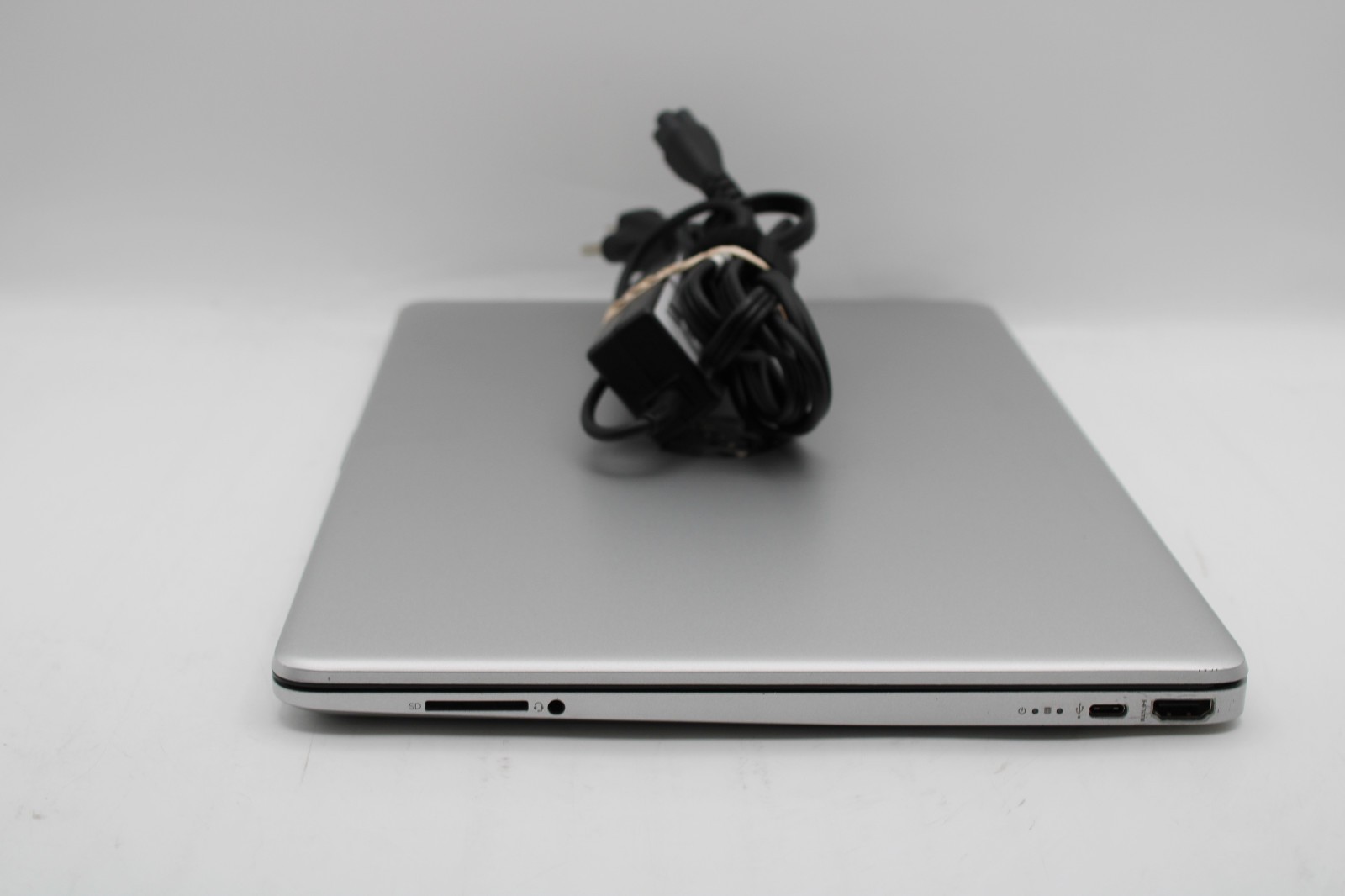 HP 15-dy1751ms _ i5-1035G1 @ 1 GHz _ 16GB RAM _ No SSD / OS