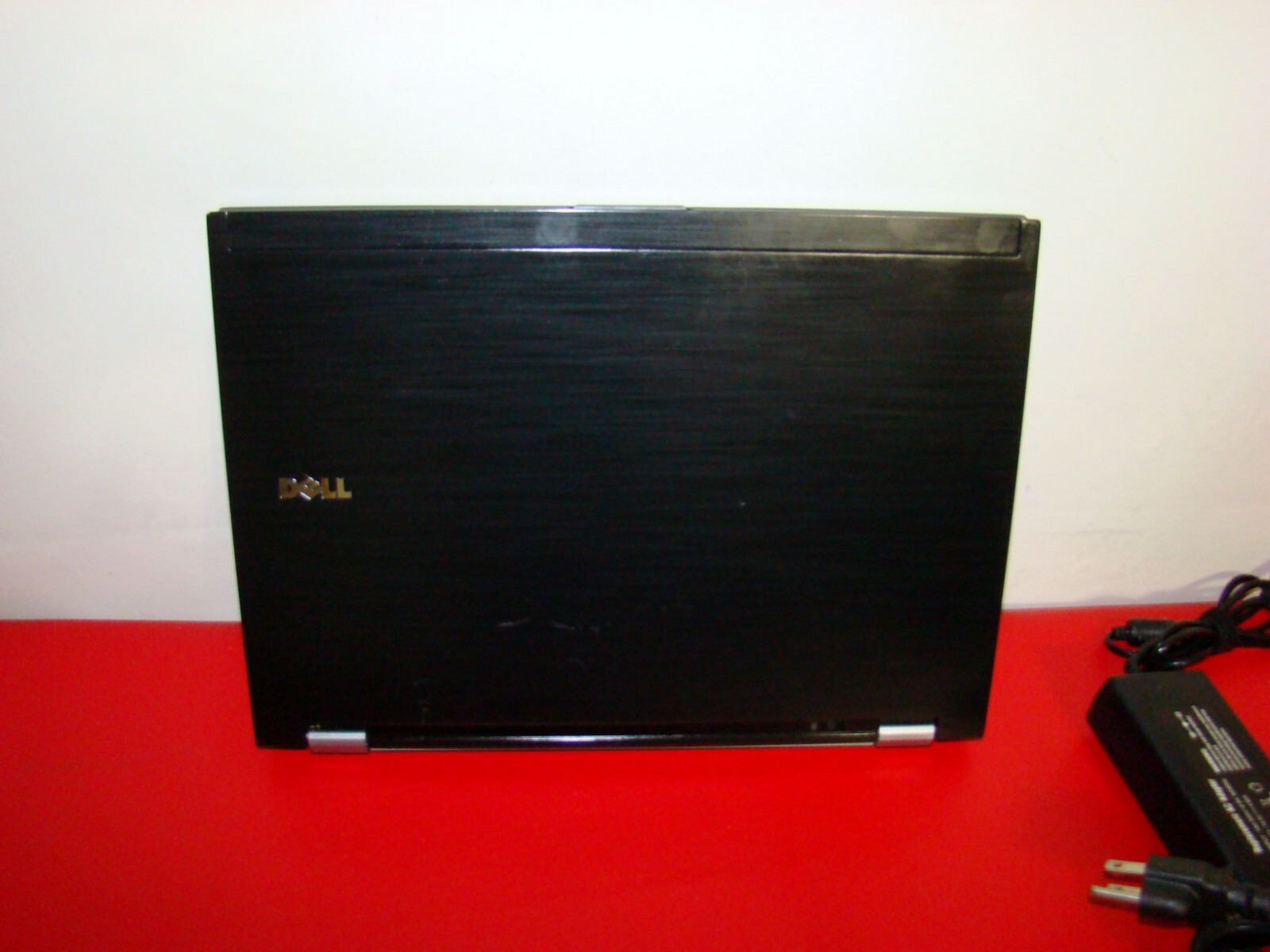 Dell Latitude E6400 Core 2 Duo T9600 2.80GHz Laptop Win10 64 SSD 4GB Lght Sensor