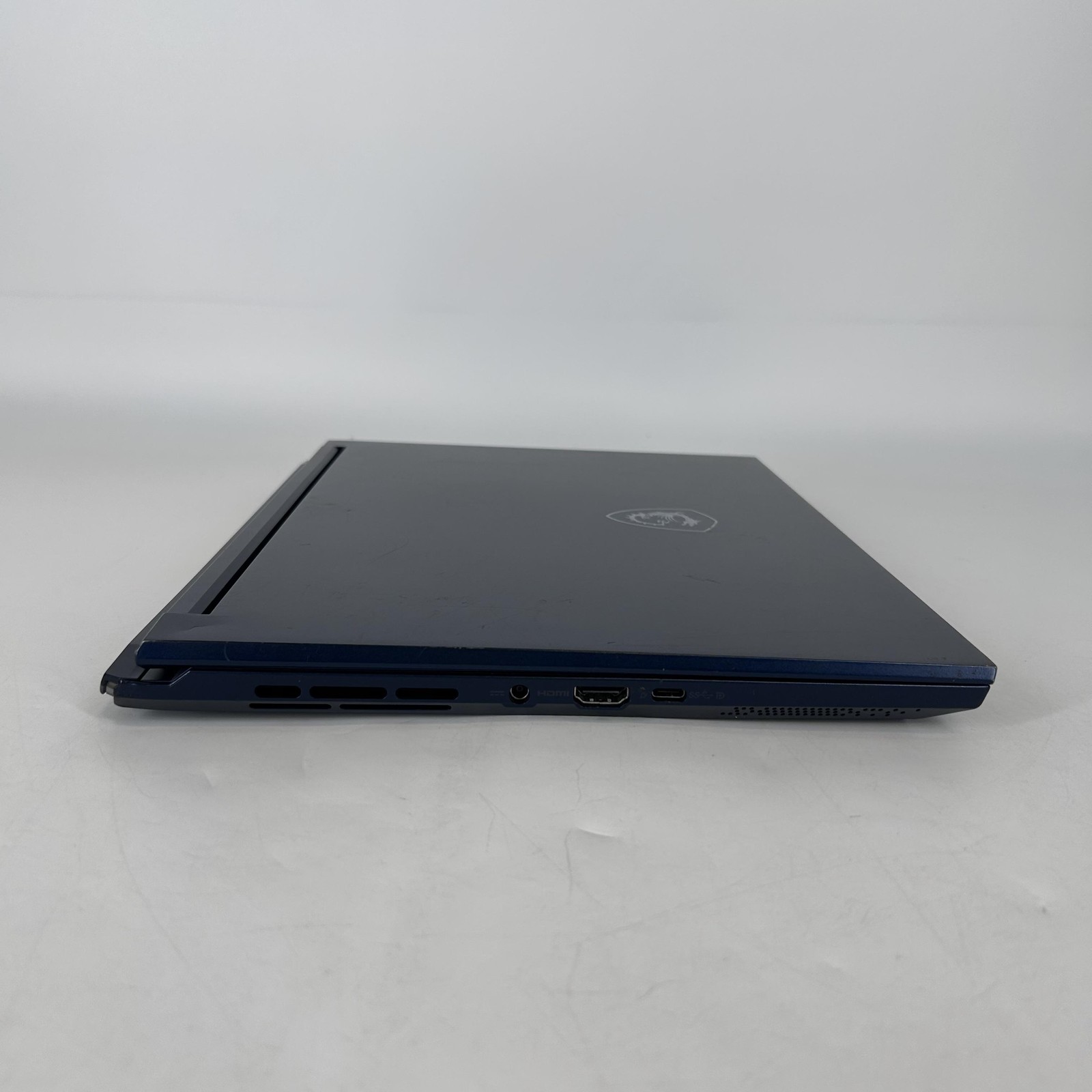 MSI Stealth 14 Studio 14 FHD+ 2.4 GHz i7-13620H 16GB 1TB SSD RTX 4060 Fair