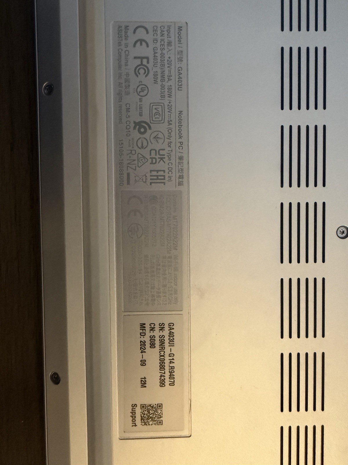 ASUS ROG Zephyrus G14 2024 3K 120Hz OLED Ryzen 9 8945HS 32GB 1TB RTX4070 GA403UI