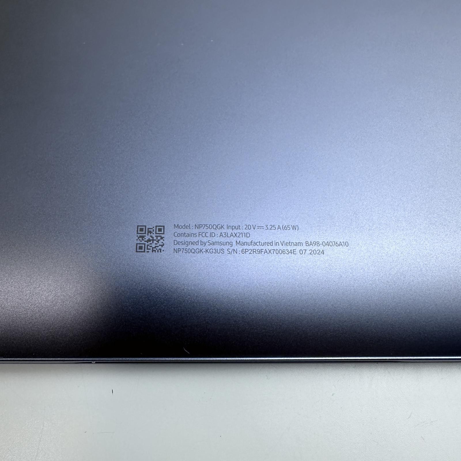 Samsung Galaxy Book4 360 Laptop, 14″, Intel Ultra 7, 16GB, 512GB *Crack Screen*