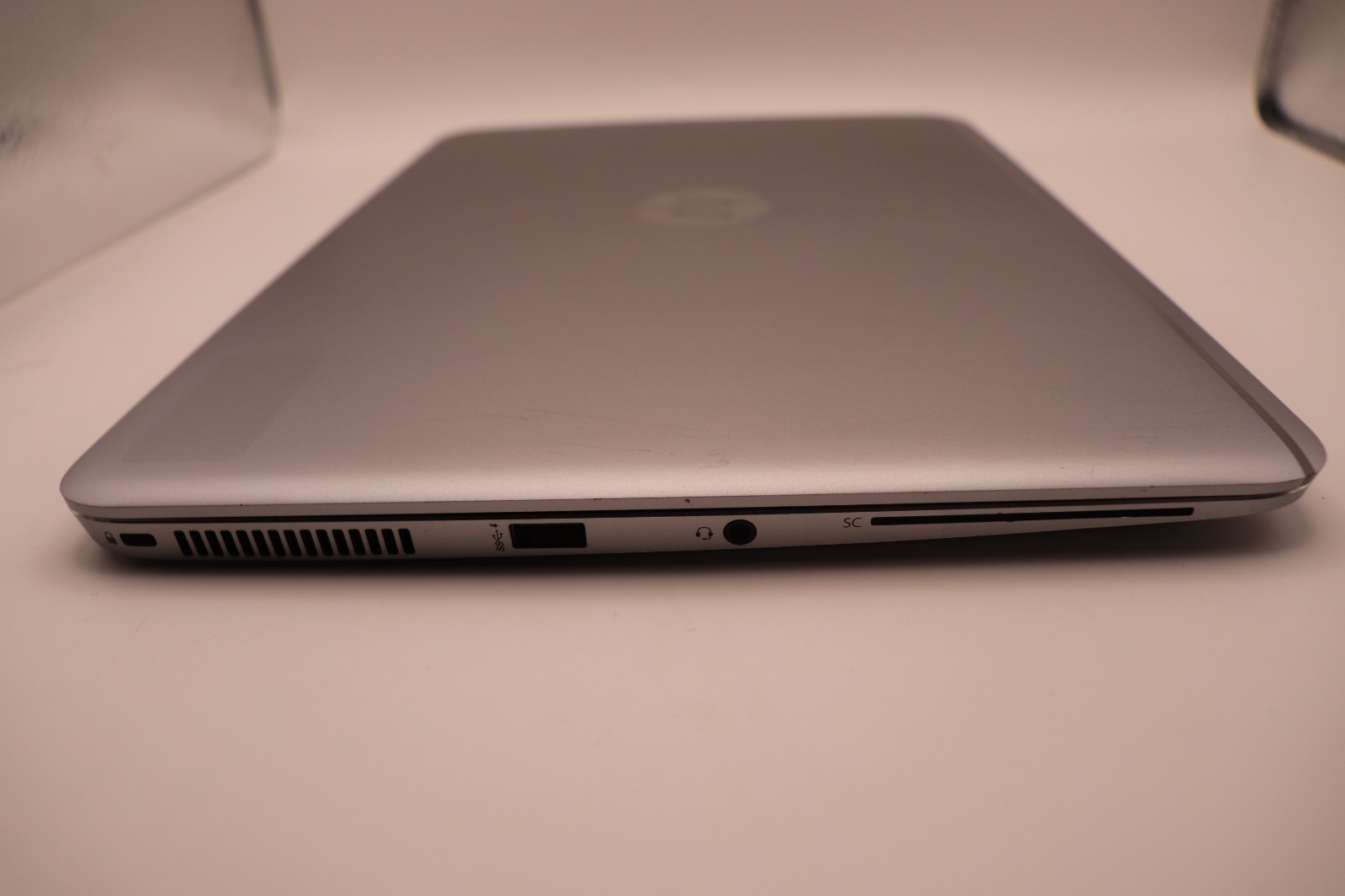 HP EliteBook Folio 1040 G3 14″ Laptop Intel i7-6600U 16GB 256GB SSD