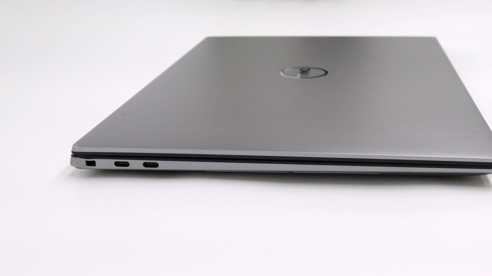 Dell Precision 5570 15″ i7-12800h 32GB 512GB – Very Good