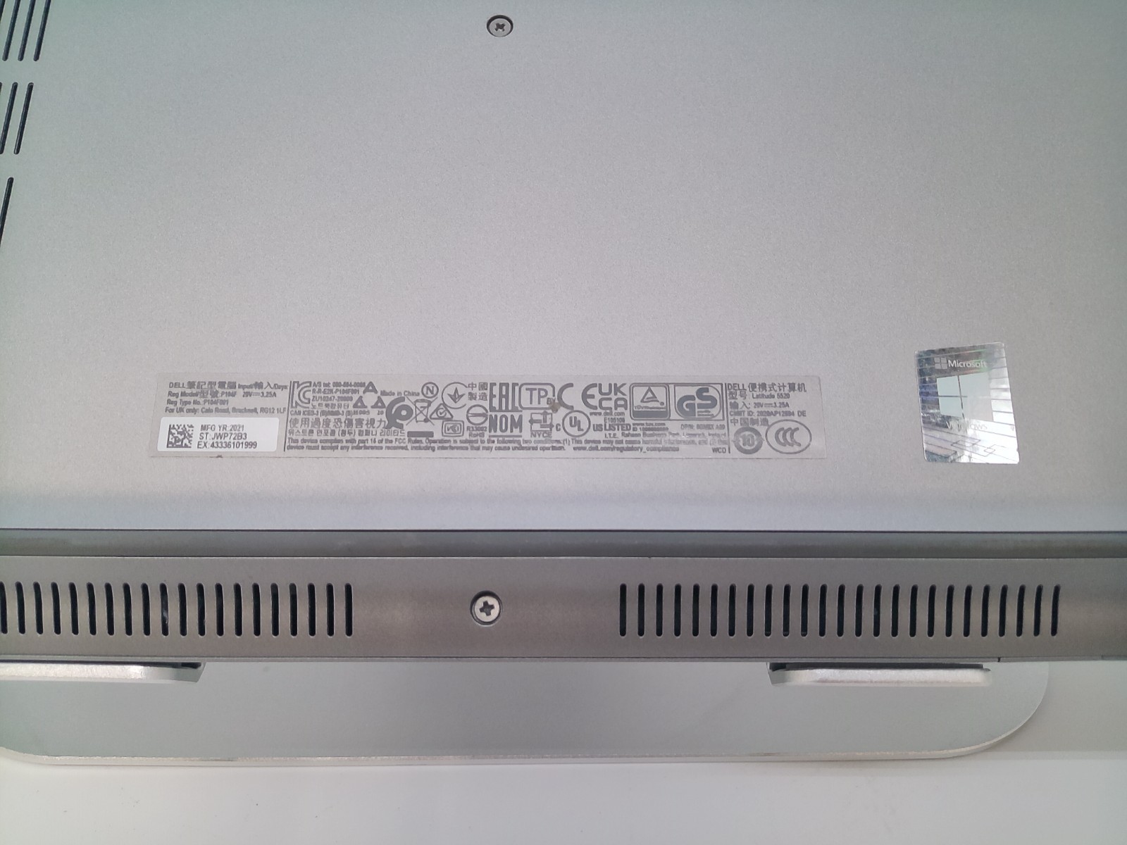 Dell Latitude 5520 Intel i5-1145G7 2.6GHz 16GB 256GB NVMe 15.6″ Win11Pro – NO AC