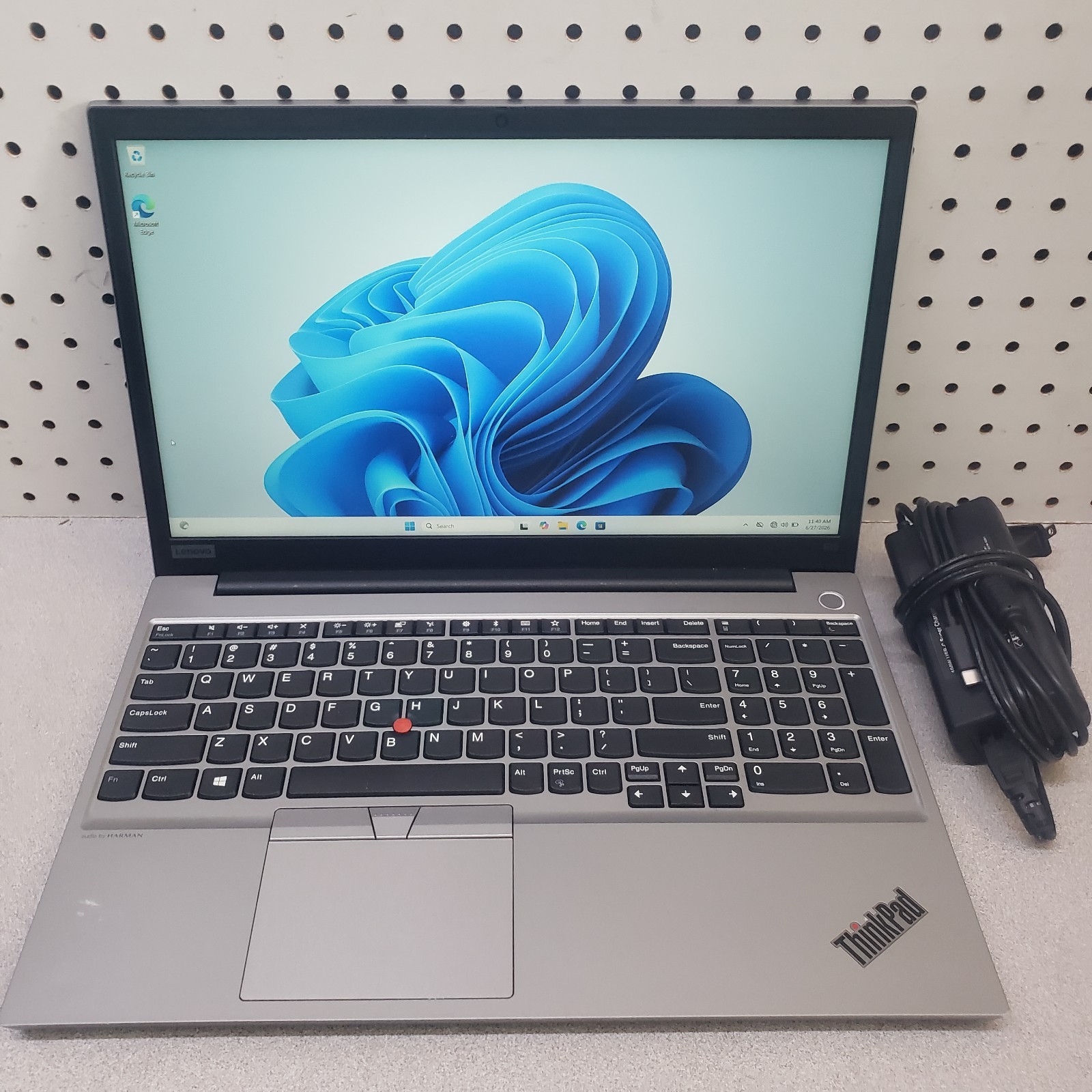 Lenovo ThinkPad E15 15.6″ FHD Intel i7-10510U 512GB SSD 16GB Win11 Pro