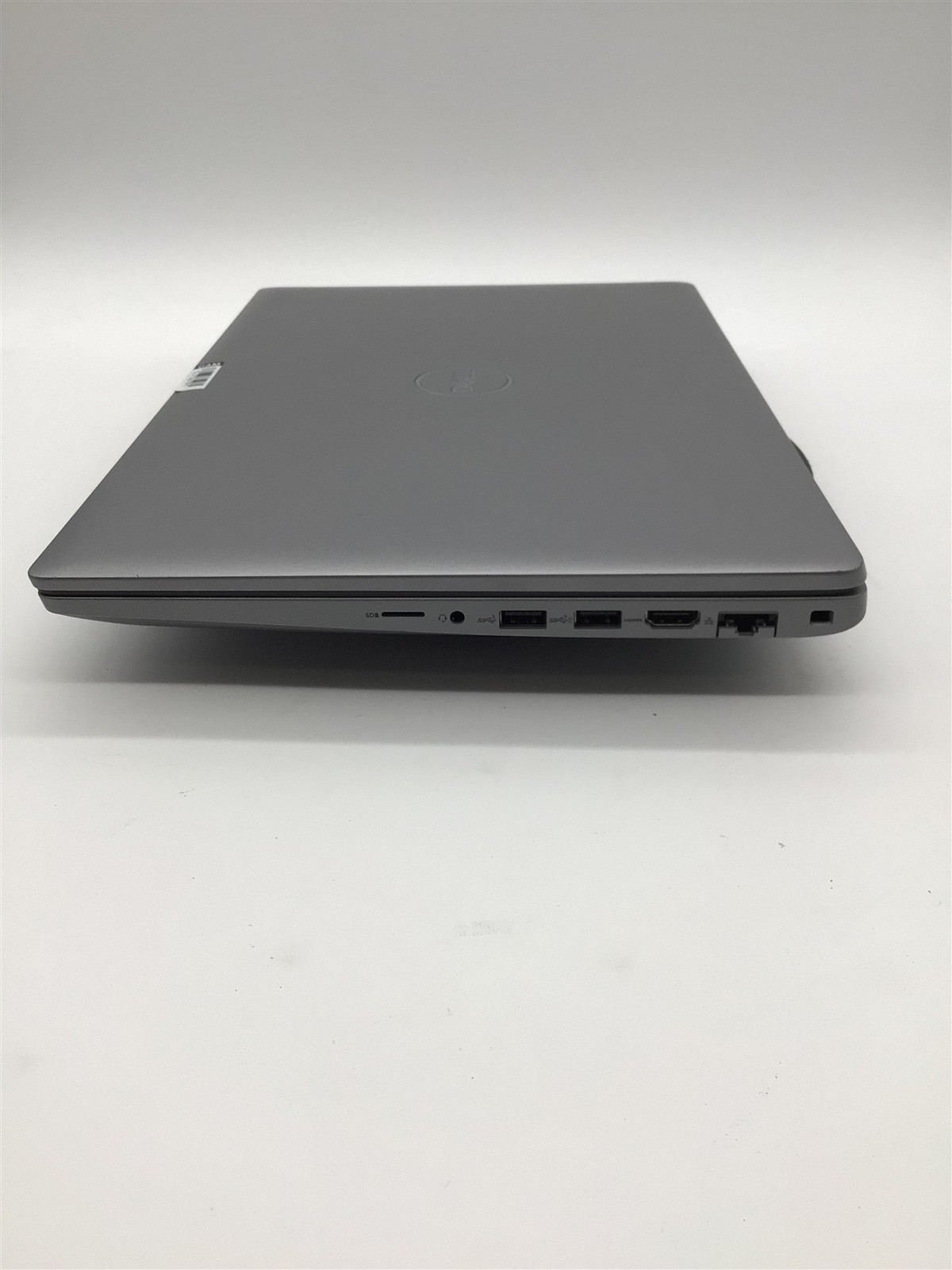 Dell Latitude 5540 i7-1370P/32GB RAM/512GB SSD – Windows 11 MX550