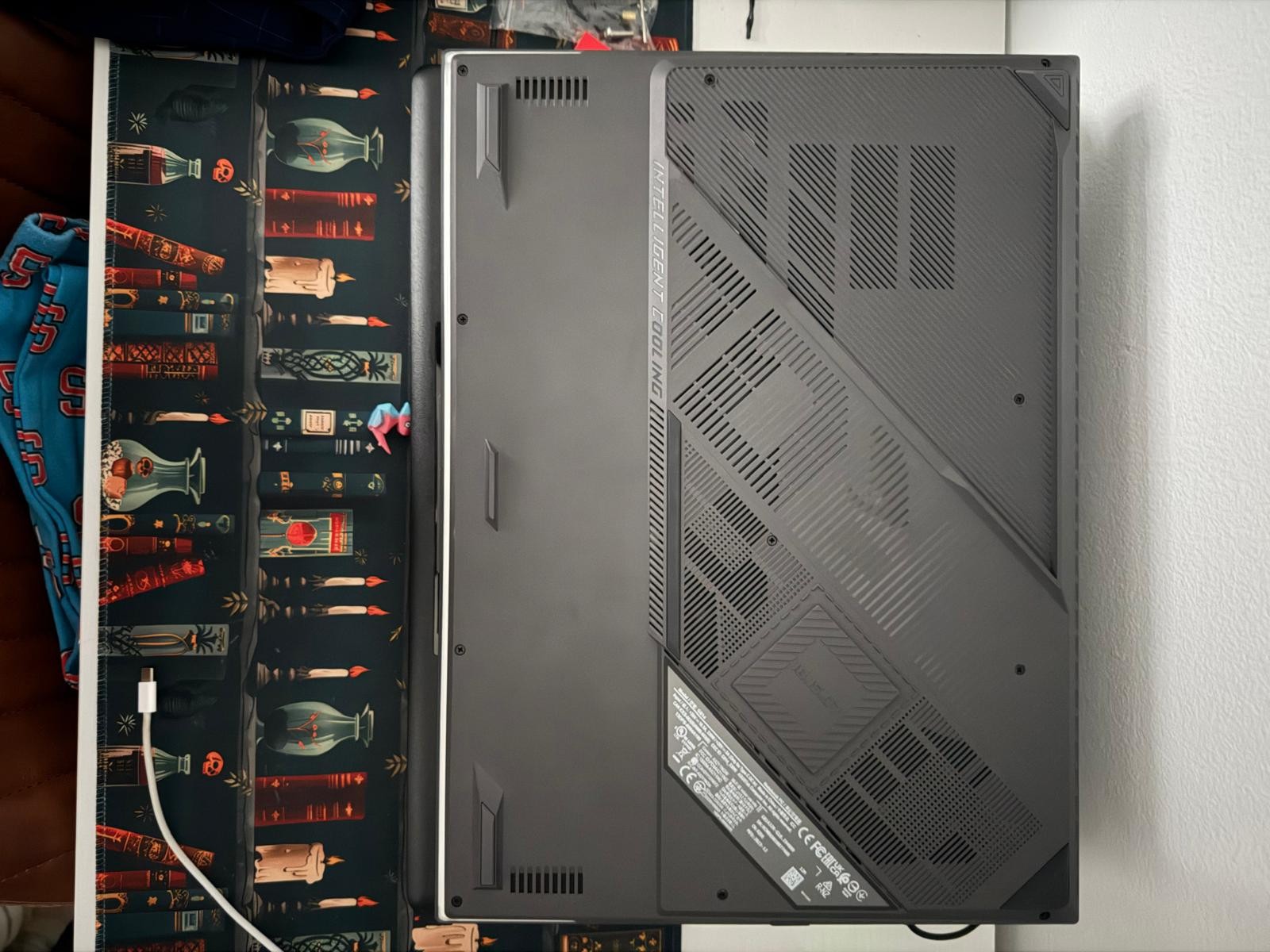 ASUS ROG Strix 18 QHD 240Hz Gam Lap Intel 14 G i9 32GB Memory NVIDIA GeForce RTX
