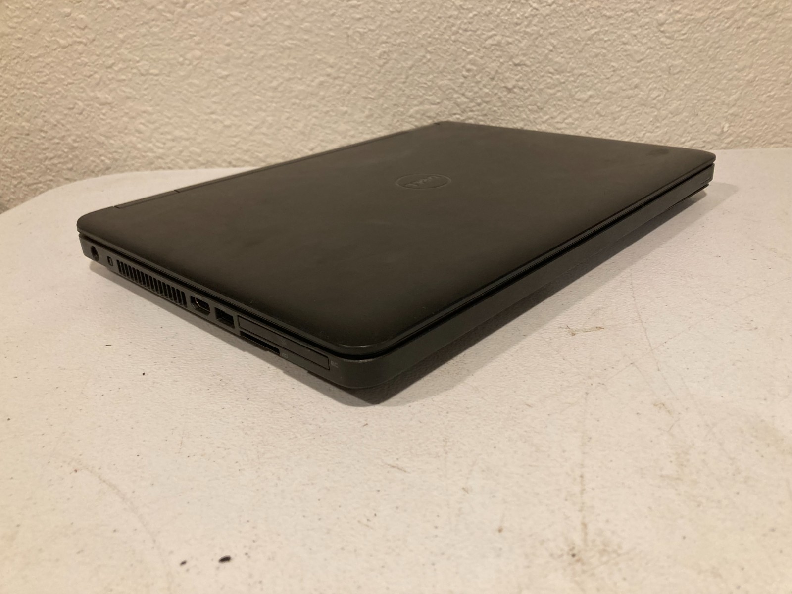 Dell Latitude E5440 14″ Laptop i5-4310U 2GHz 8GB RAM 500GB HDD WiFi HDMI Fedora