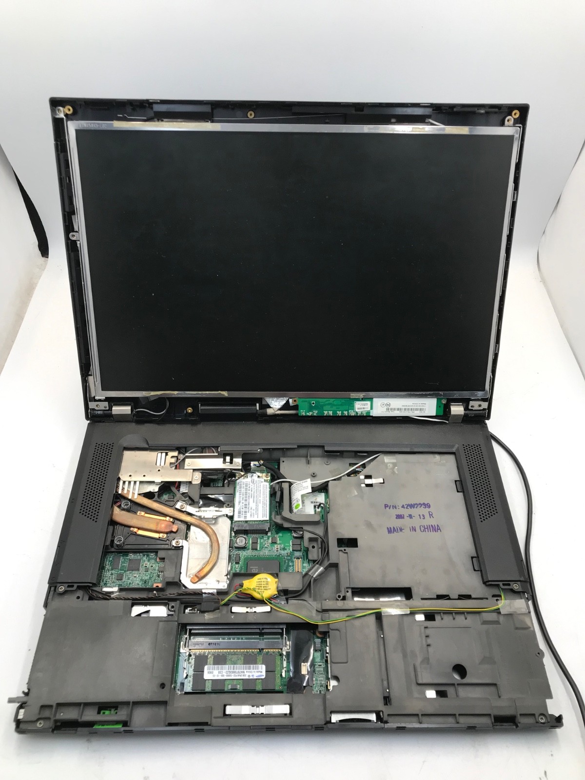 Lot of 3 Lenovo ThinkPad R61 Intel Celeron 15″ Laptop -POWER ON/Various Parts-MZ
