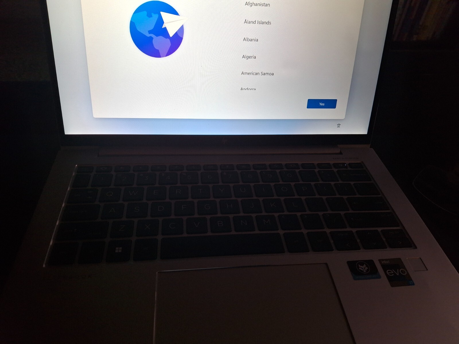HP EliteBook 840 G9 14” (512GB SSD Intel Core i7-12255U 1.7GHz 16GB RAM) Laptop