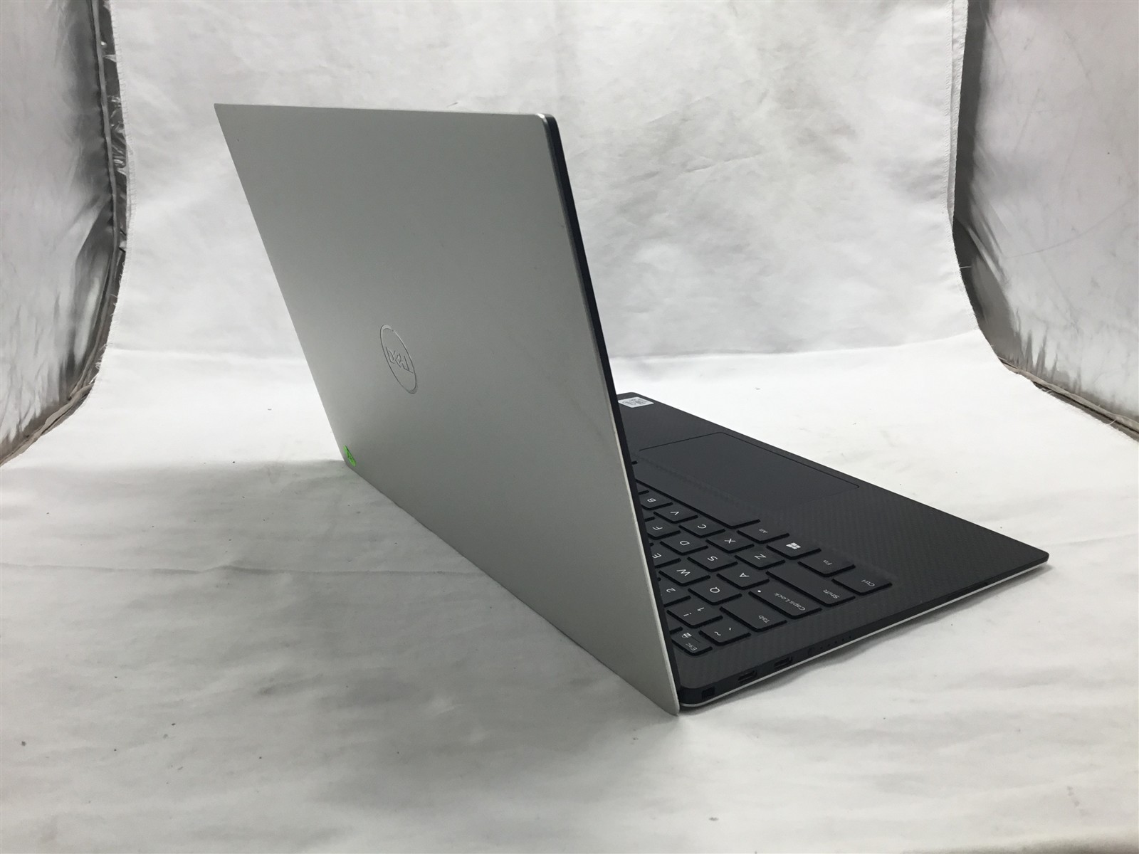 Dell XPS 13 7390 13.3″ Laptop Intel i5-10210U 8GB RAM 256GB NVMe Windows 11