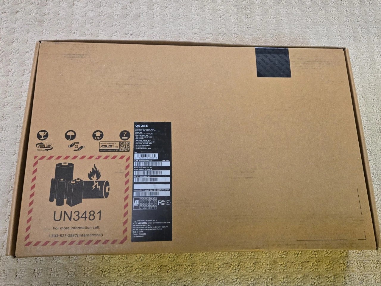ASUS ZenBook Flip 15 Laptop Q528EH 15.6″ 512GB SSD, Intel Core i7, 16GB