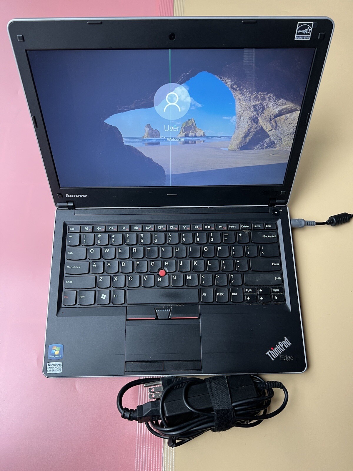 LENOVO THINKPAD EDGE 13 AMD DUAL-CORE 3GB RAM 320GB HDD WEBCAM