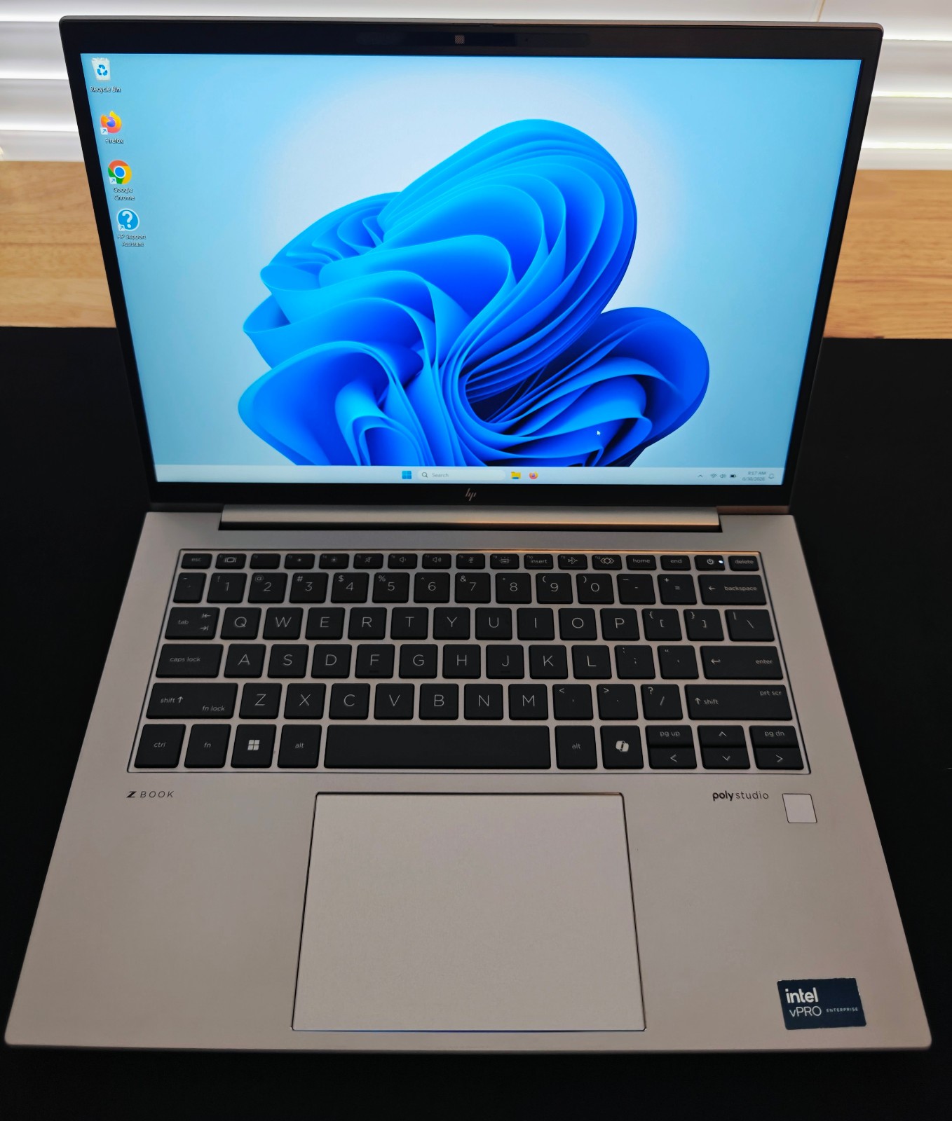 HP ZBook Firefly G11 14″, Intel Ultra 7 165U, 16GB RAM, 512GB NVMe SSD – Low Use