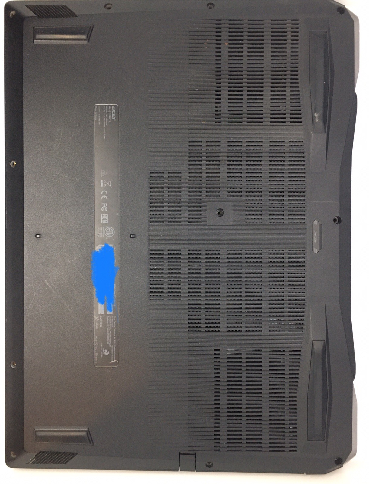 Acer Nitro 17 Gaming Laptop Ryzen 7 7840HS RTX 4060 165Hz AN17-41-R7G3 FOR PARTS