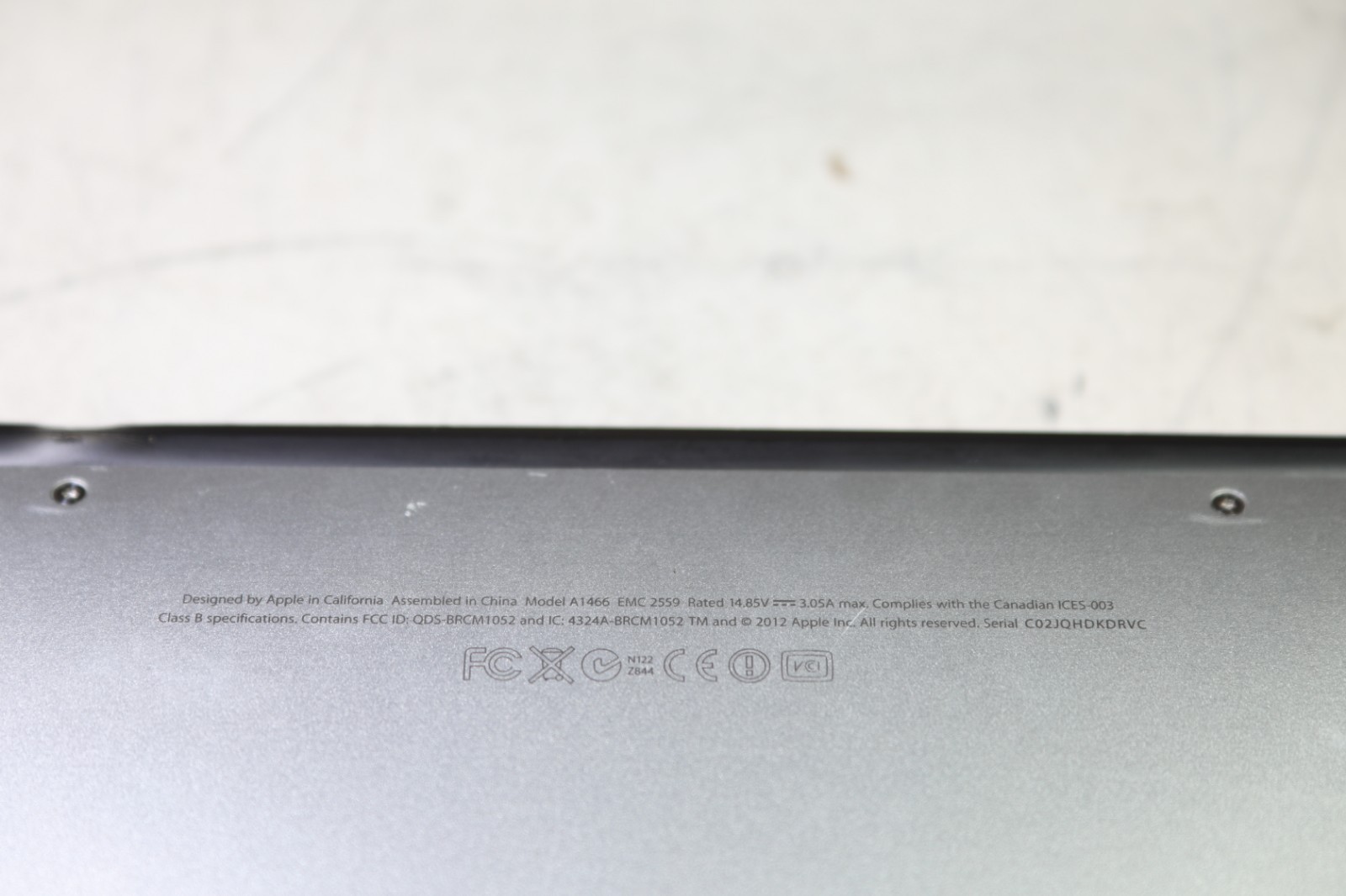 MacBook Air (A1466) Intel(R) Core(TM) i5-3427U CPU @ 1.80GHz-4GB RAM-128GB SSD