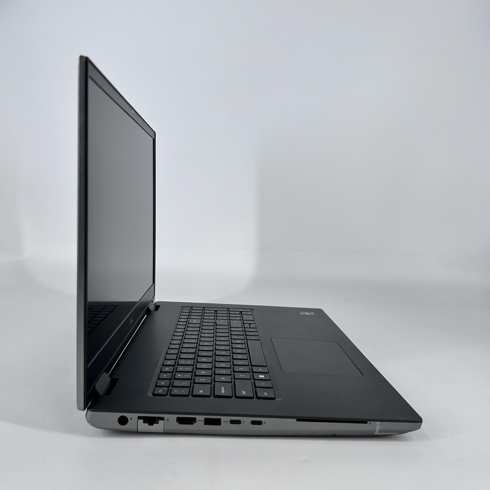 Dell Precision 7770 17.3 FHD 2.3 GHz i9-12950HX 32GB 512GB SSD NVIDIA RTX A5500