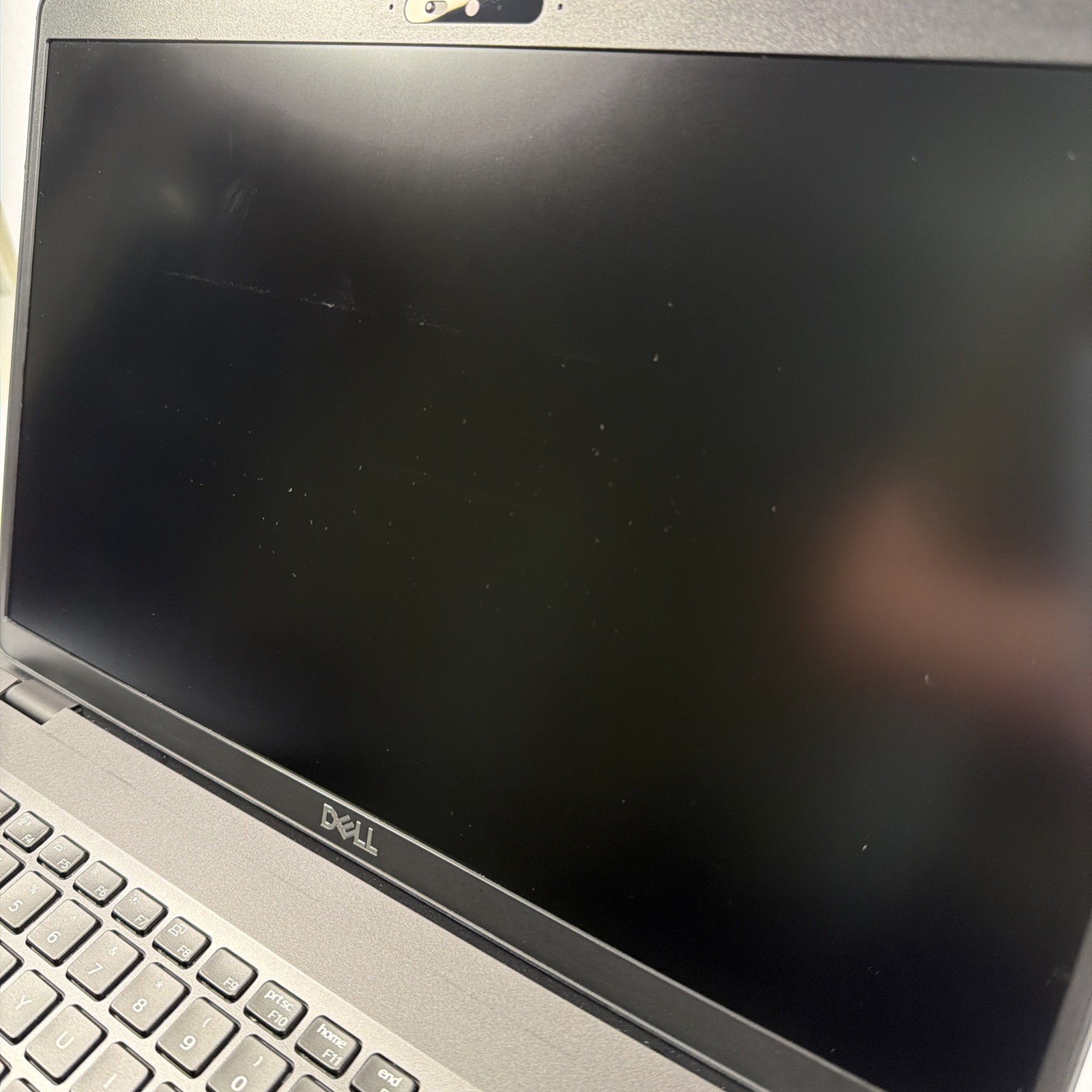 Dell Latitude 5500 15.6″ Intel Core i5-8365U 16GB RAM 256GB NVMe Win11Pro – READ