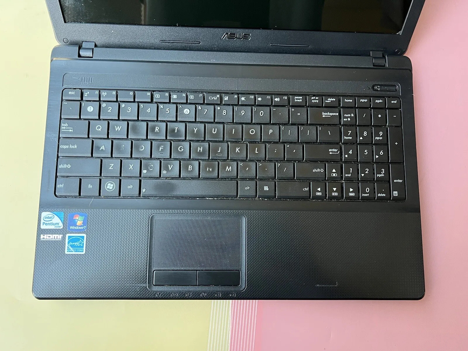 ASUS X54C 15.6″ Intel Pentium B960 2.20Ghz 4GB RAM 0GB HDD PARTS OR Repair