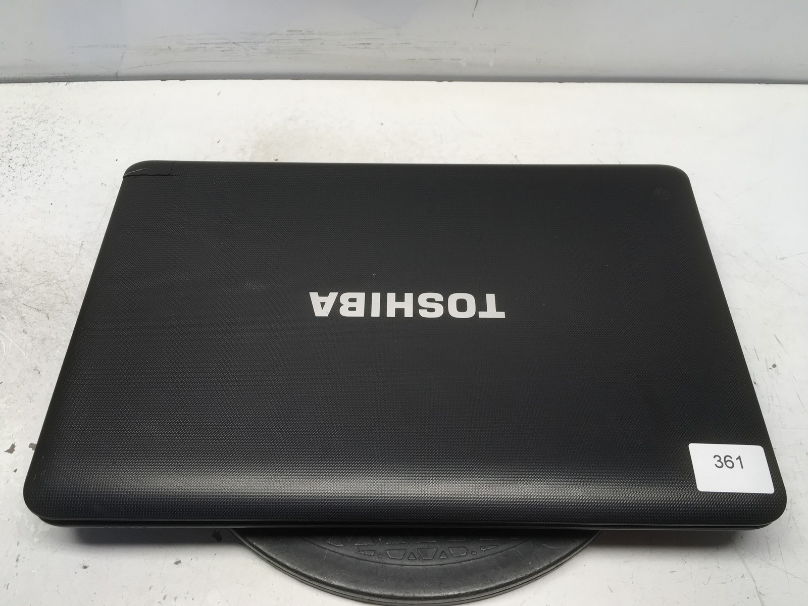 Toshiba Satellite C655 AMD E-350 1.6GHz 3 GB NO HDD NO BATT – READ