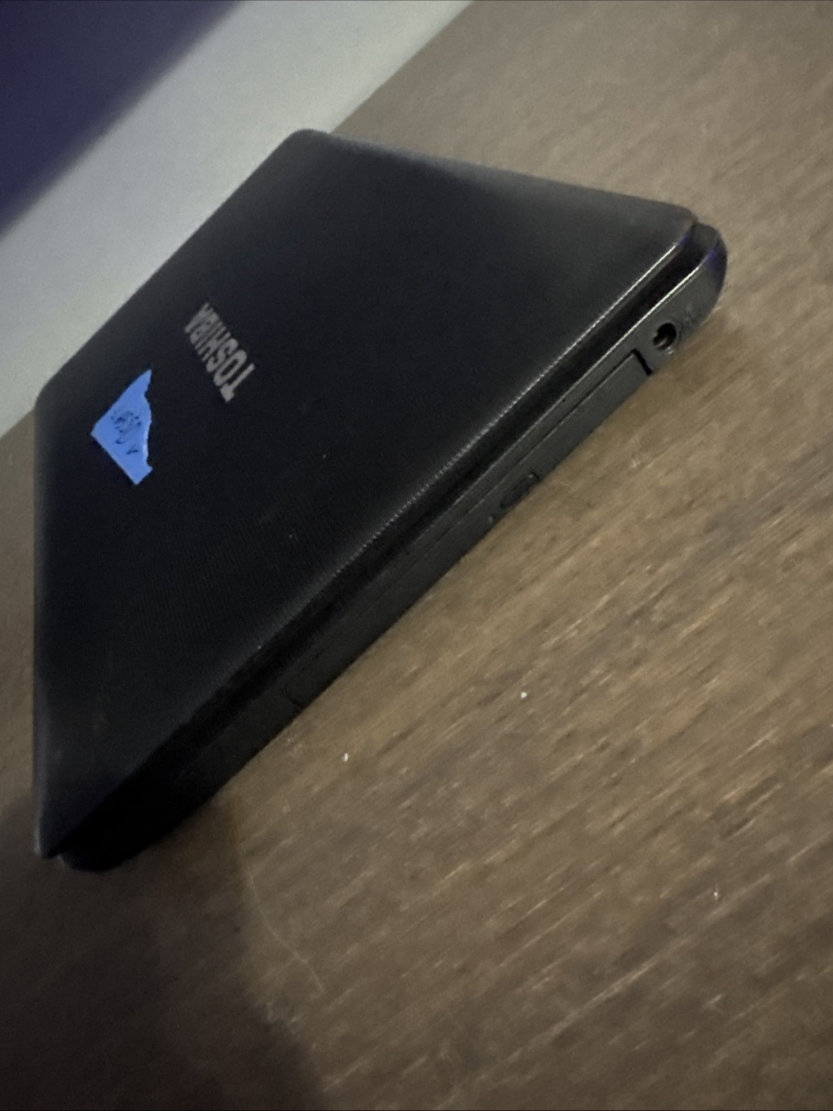 Toshiba Satellite C655D-S5338 15.6″ Laptop No HDD FOR PARTS UNTESTED
