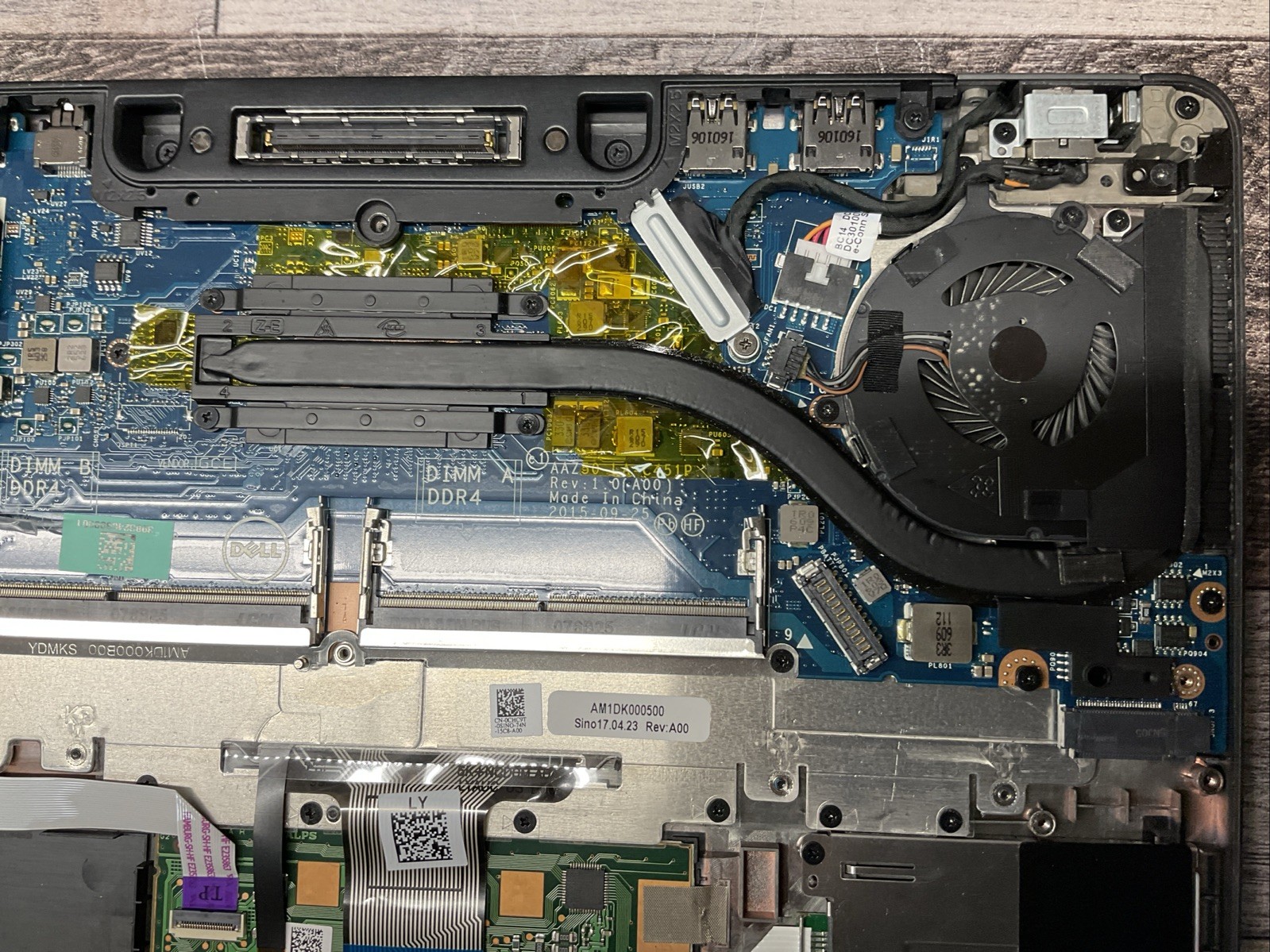 Latitude E7270 / i7 6th / No RAM Laptop Notebook PC / M10