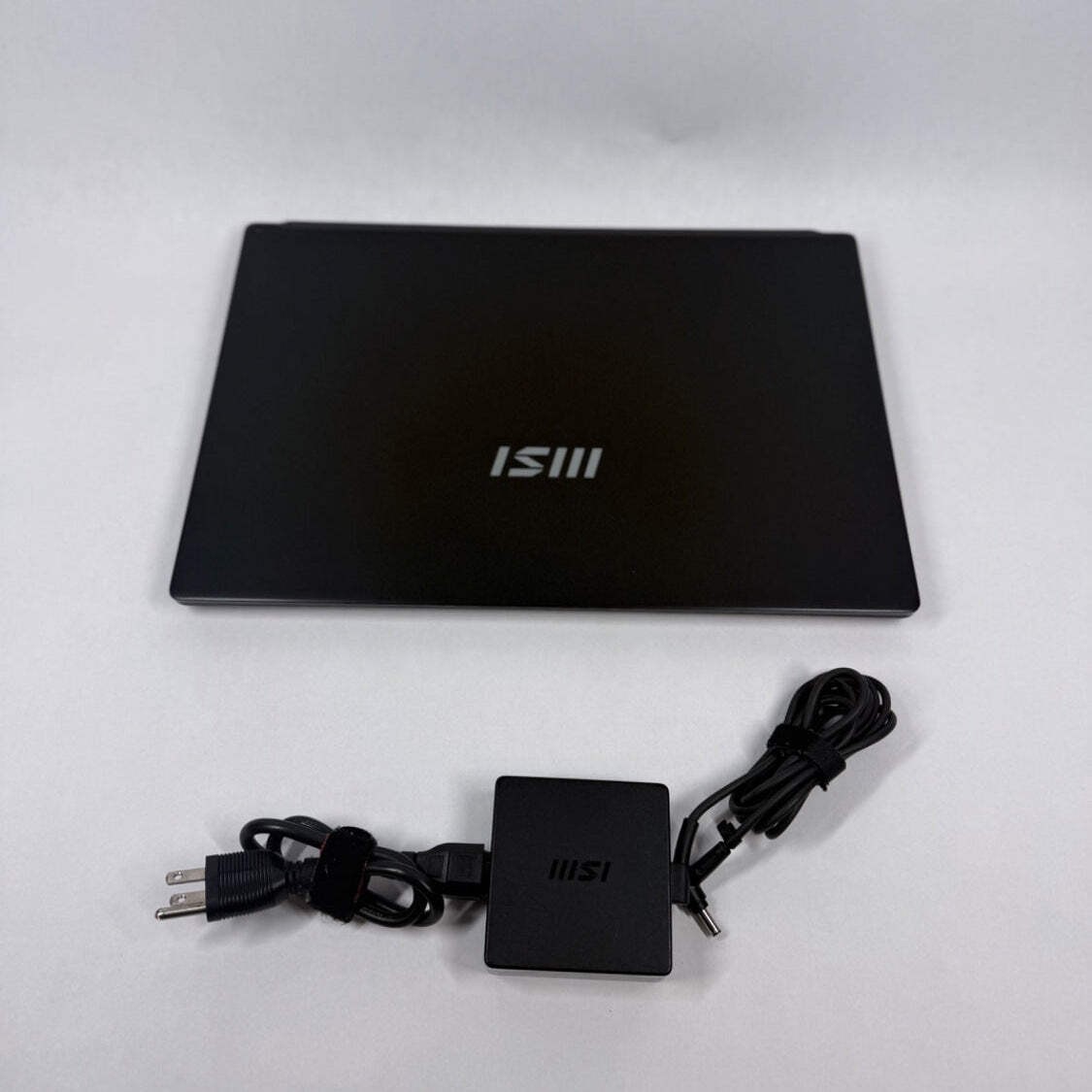 MSI Modern 15 H 15.6″ i7-13620H 2.4GHz 32GB RAM 1TB SSD