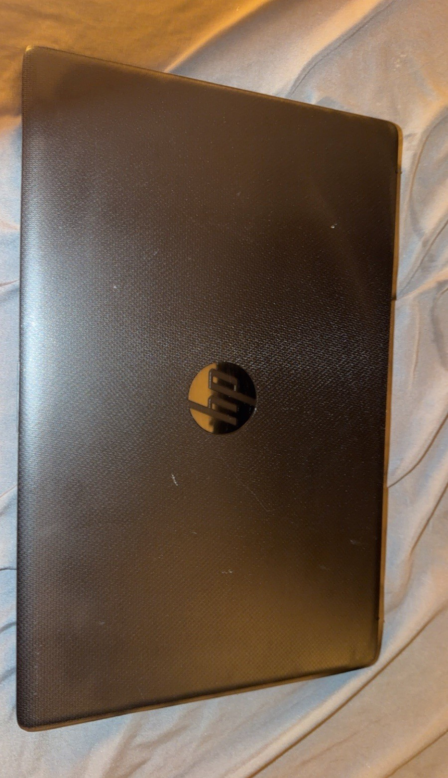 HP Laptop 17-cp3047nr