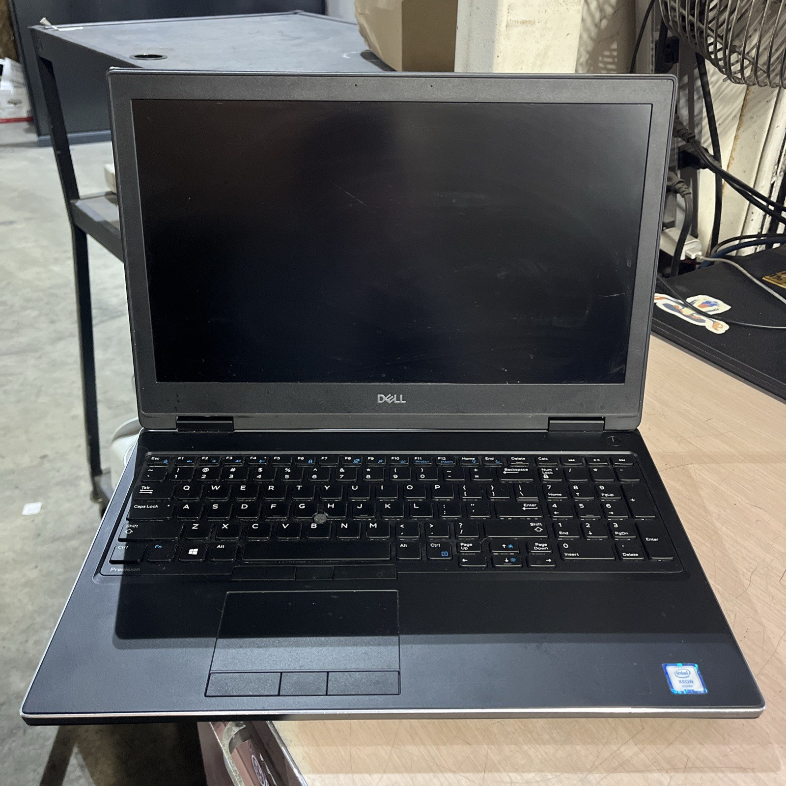 DELL PRECISION 7530 INTEL XEON E-2186M 2.90GHZ 16GB RAM NO HD