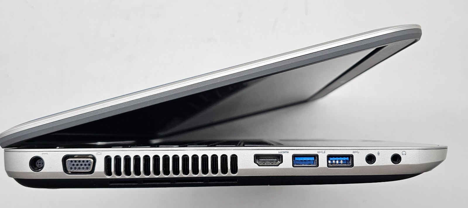 Dell Inspiron 5720 17.3″ Laptop Intel Core i5-3210M 2GB Ram NO HD/OS (FL)