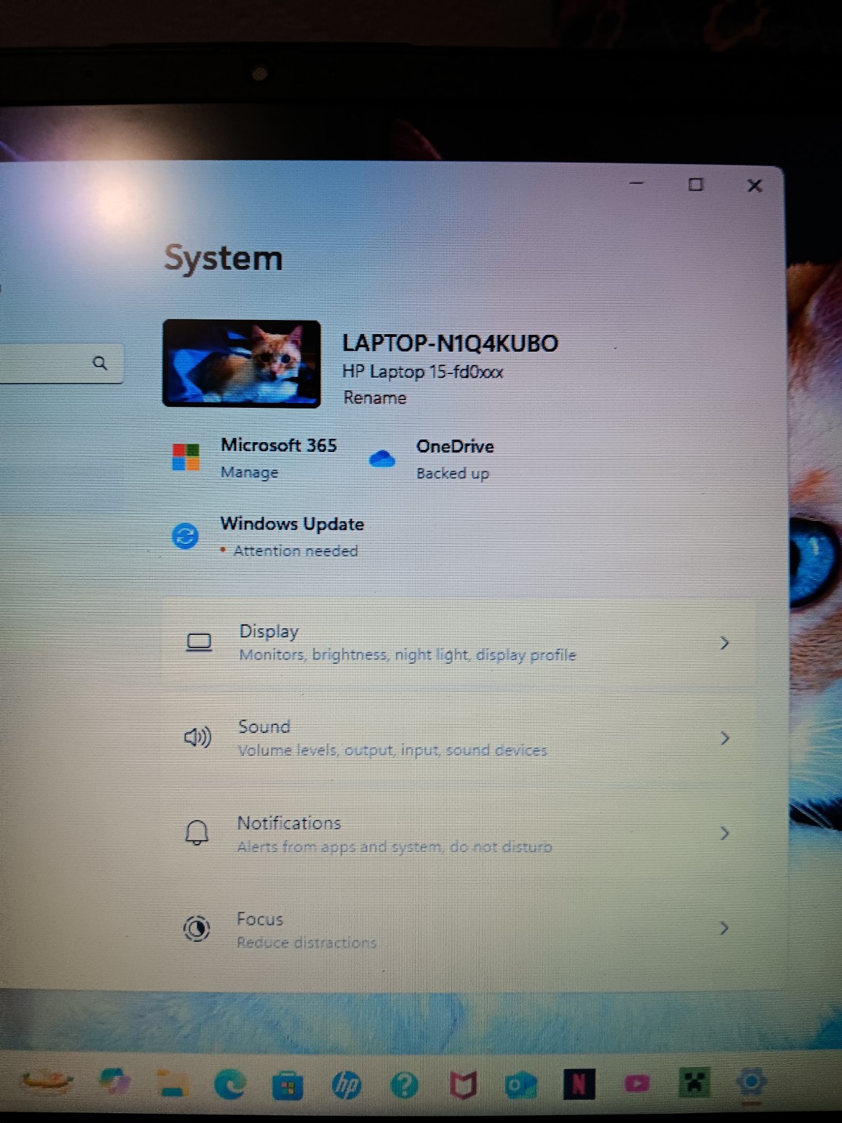 HP laptop 15-fd0xxx intel core i3 238 GB – 8 GB RAM