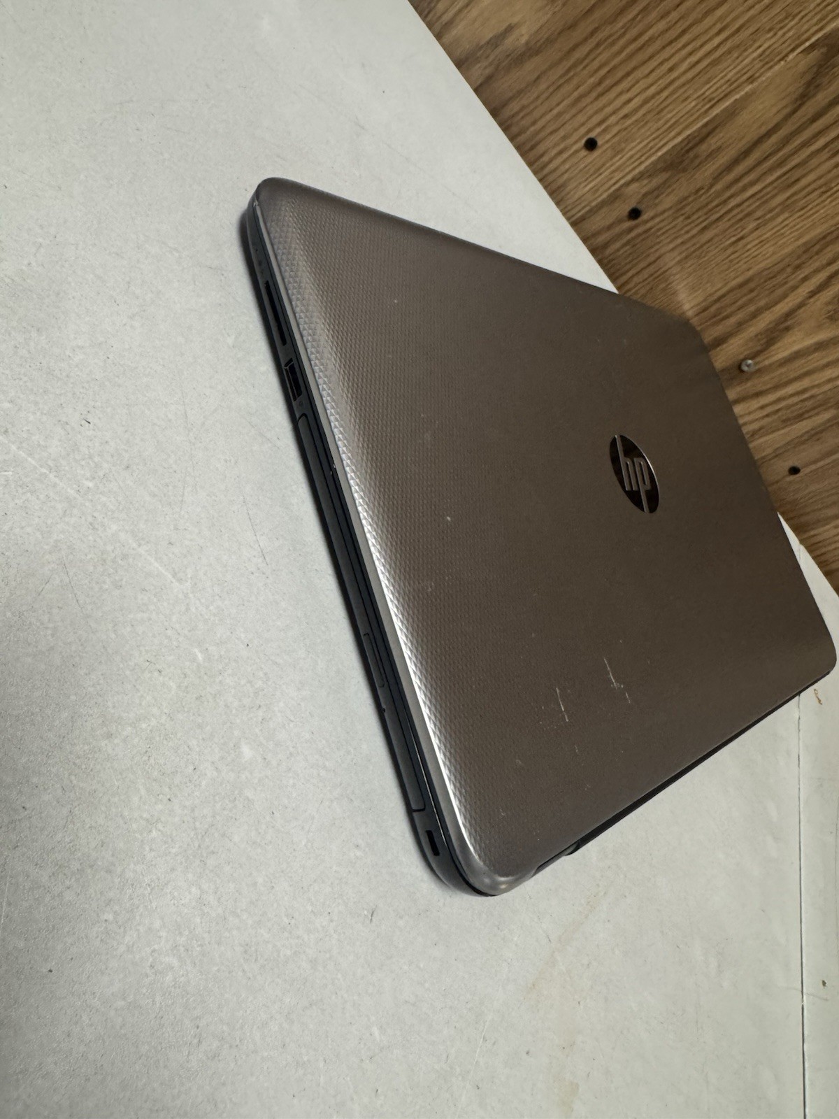 HP 15-AC163NR i3-5005U 6GB RAM 750GB HDD Touchpad Issue No Charger