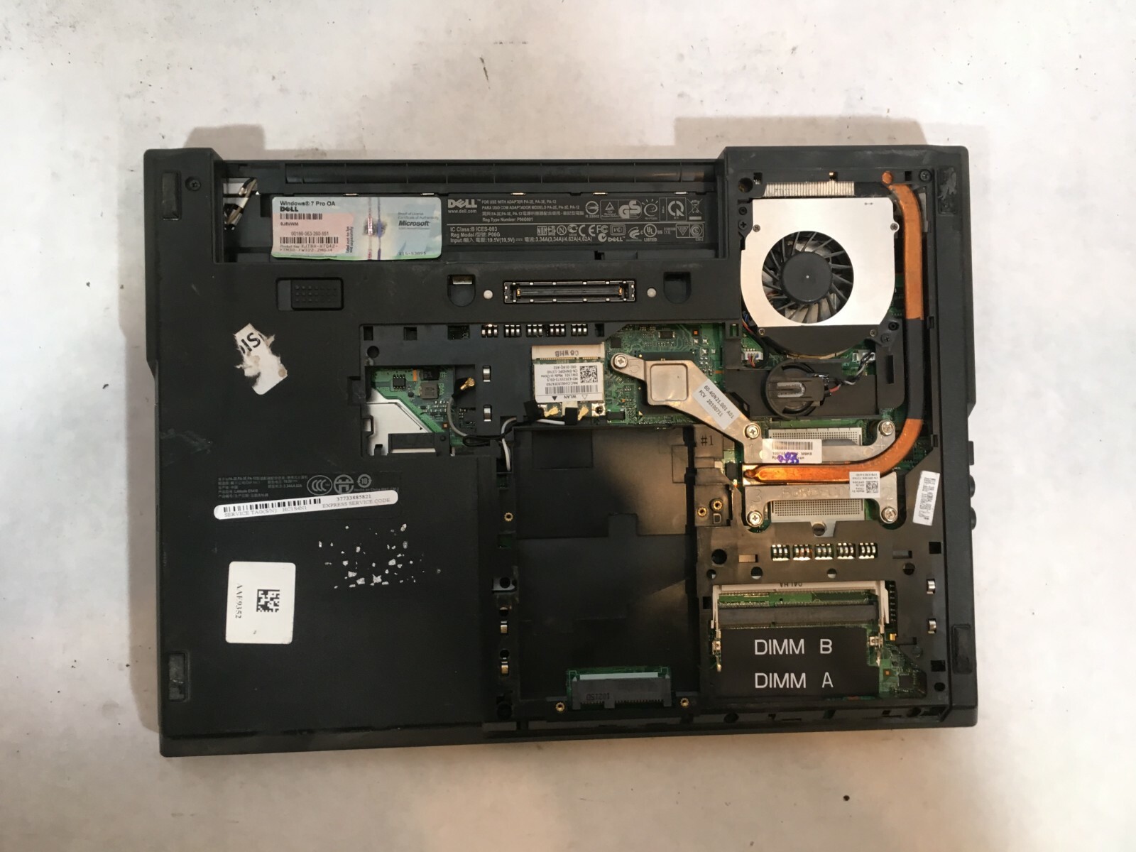 Dell Latitude 5410 No CPU Powers On No Ram Broken Screen- FT