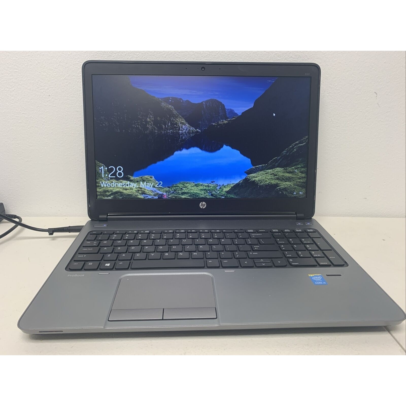 HP ProBook 650 G1 15.6 in 320GB HDD, Intel Core i3 4000M, 2.40 GHz, 8GB RAM