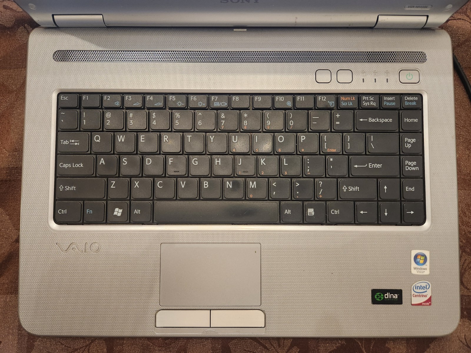 15.25″ Sony Vaio Laptop Intel Core 2 Duo 2.00GHz 3 GB DDR2 112GB SSD Win10 Pro