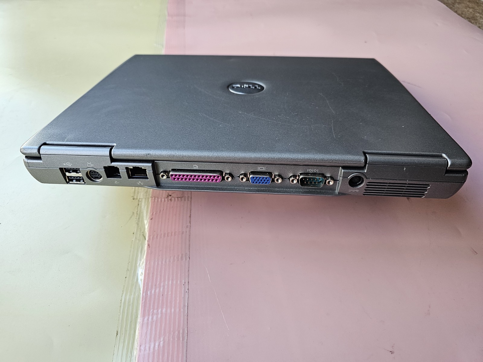 Dell Latitude D600 ATI RADEON 9000 1GB RAM 0GB HDD SERIAL COM PORT, PHONE PORT