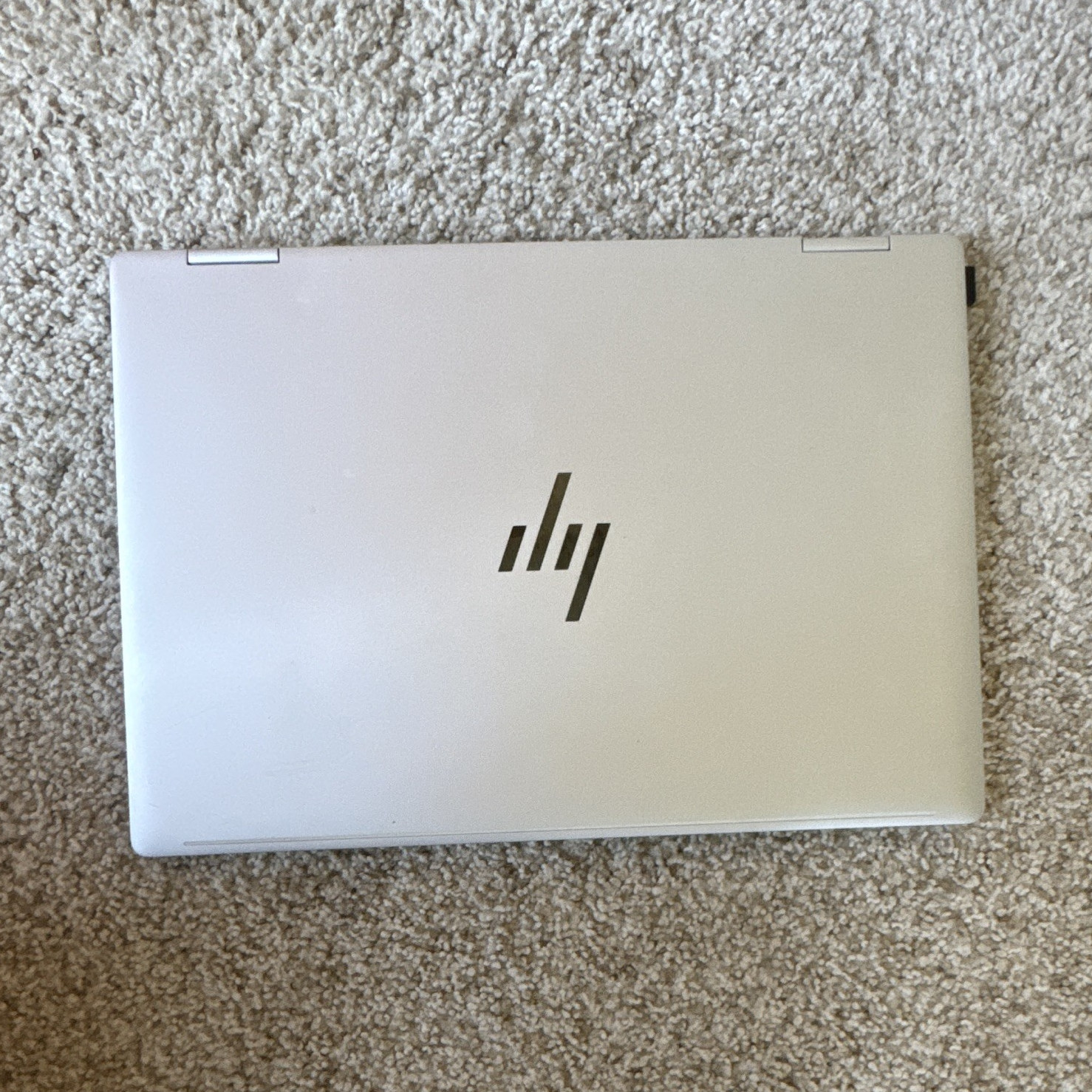 HP Envy 2-in-1 14″ 2K Touch-Screen Laptop AMD Ryzen 7 8840HS 2023 16GB Mem
