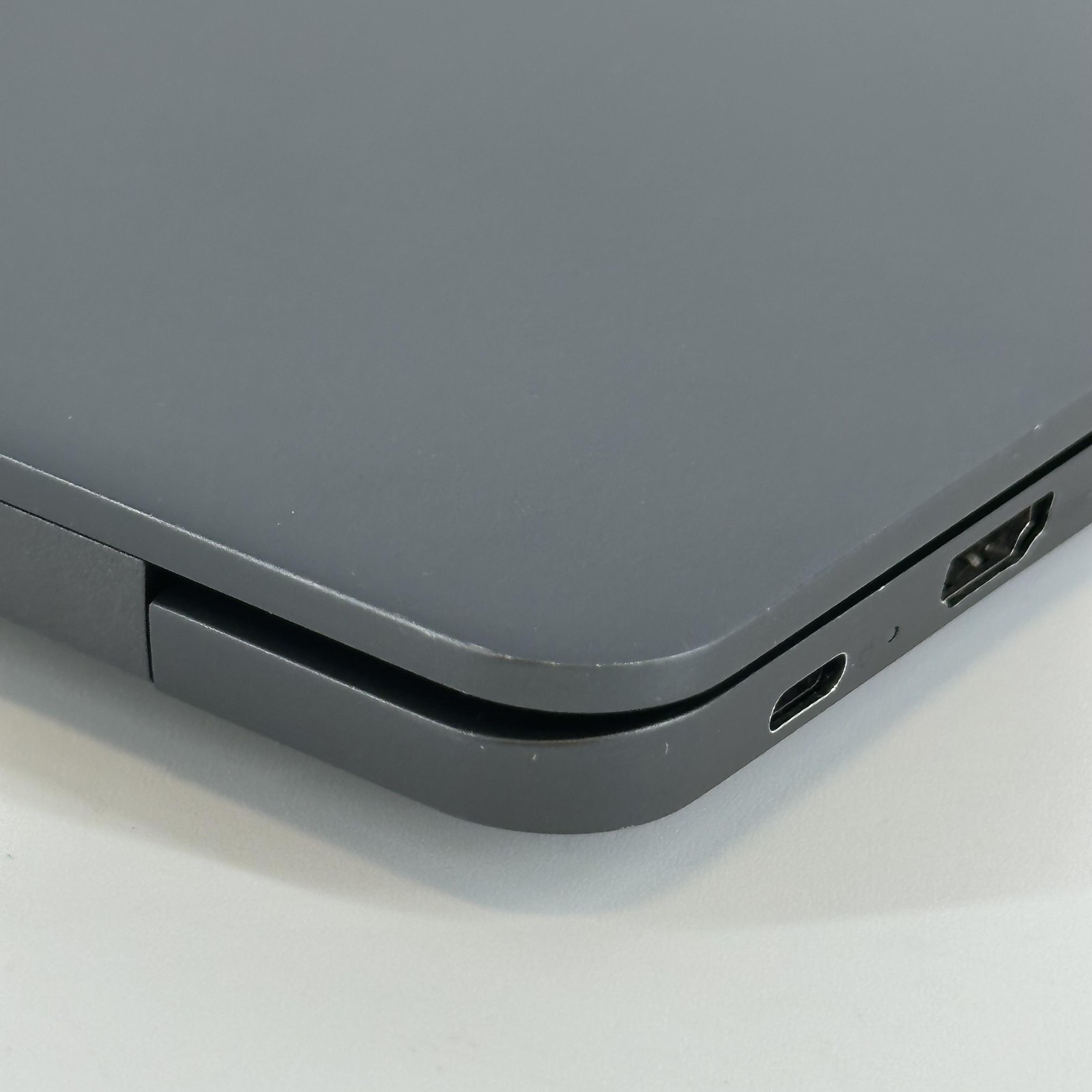 Lenovo IdeaPad 5 14 FHD+ TOUCH 2.3 GHz Ryzen 5 5600U 16GB 512GB SSD FRAME SPLIT