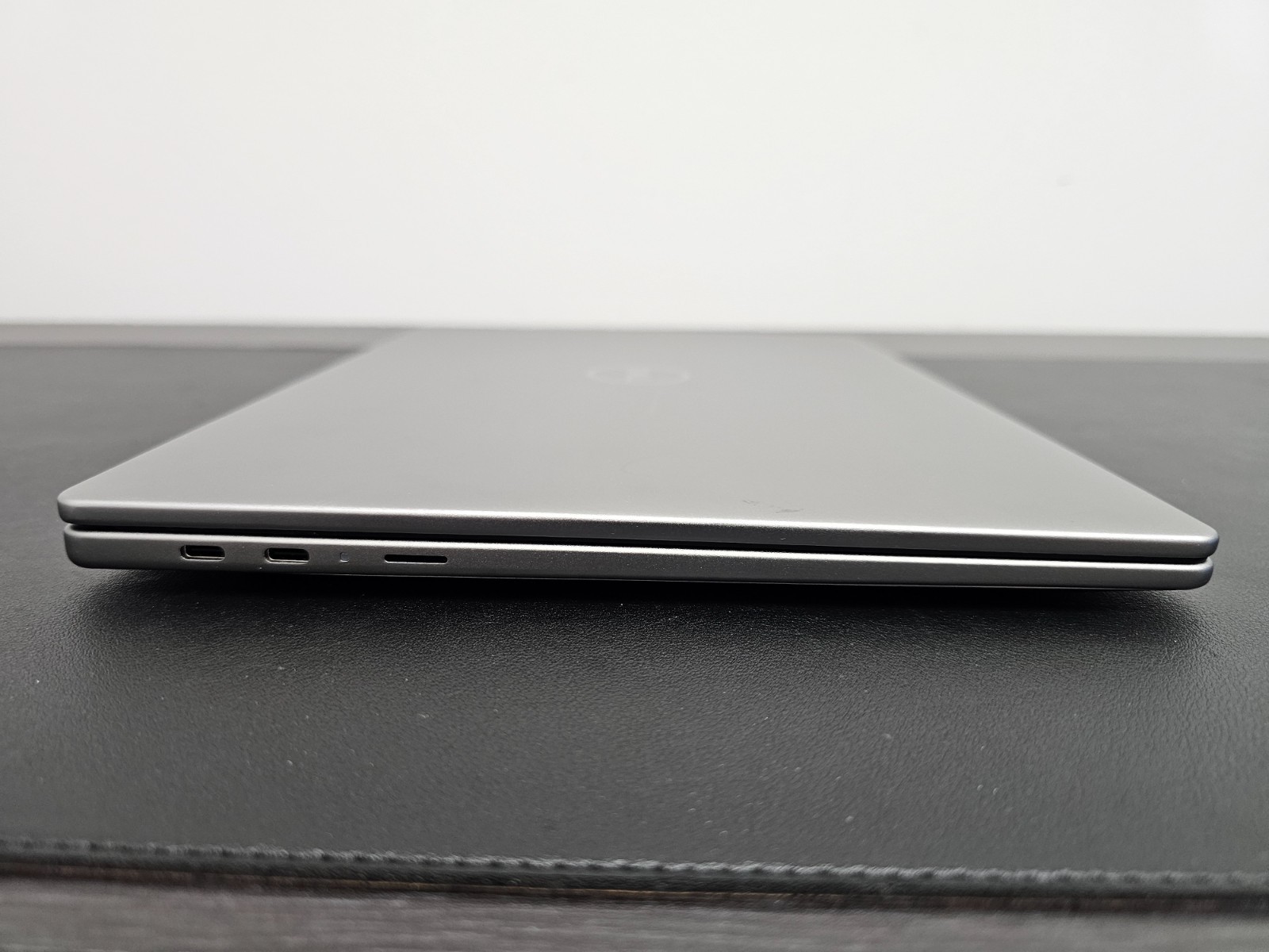Dell Latitude 7455 Snapdragon X1P-64 QHD+ Touch 16GB 512GB W11P Arabic/Eng KB
